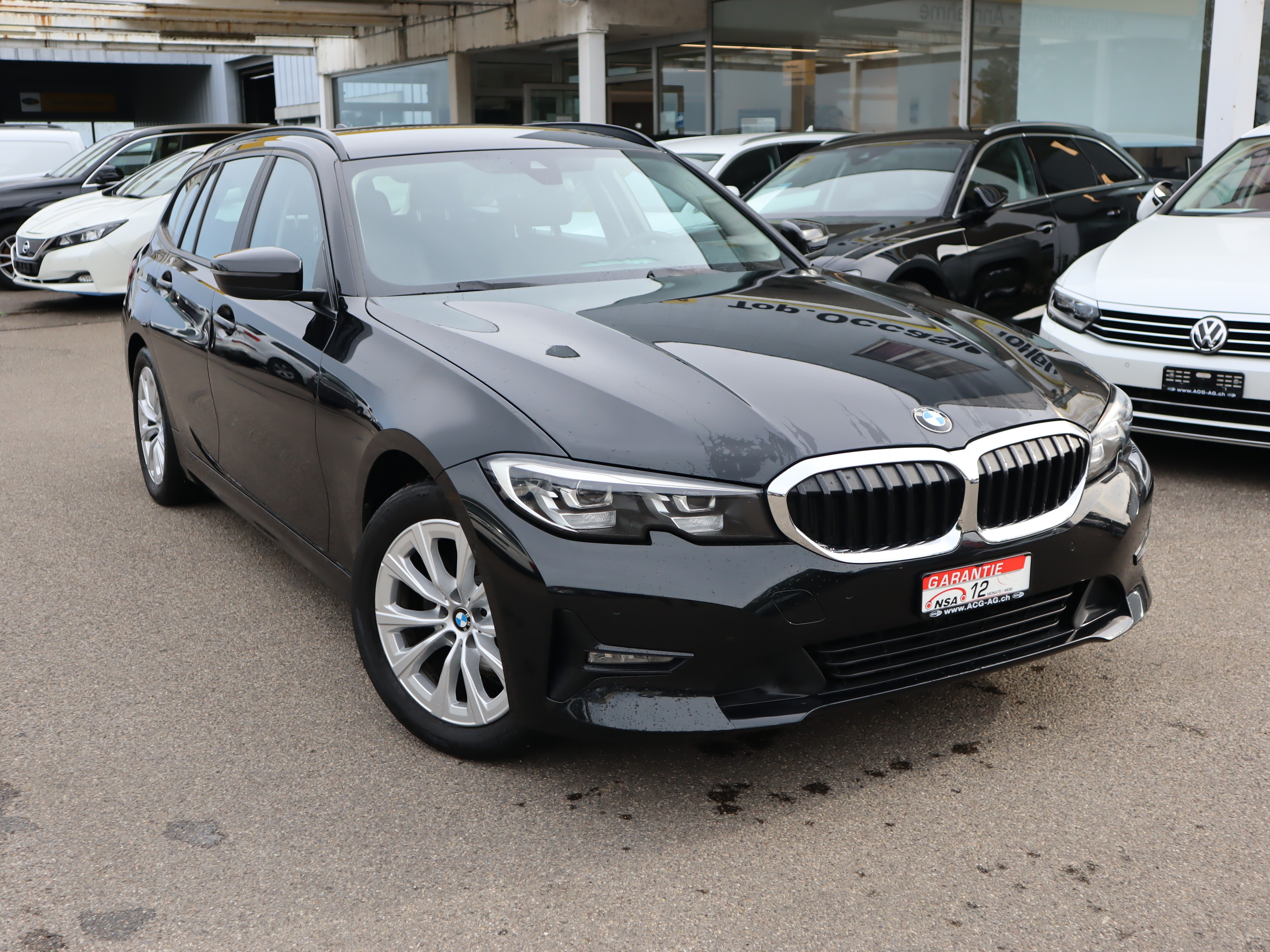 BMW 320d xDrive Touring Steptronic ** Neues Modell ** Gr-Navi mit RF-Kamera ** Frisch ab MFK & Service **