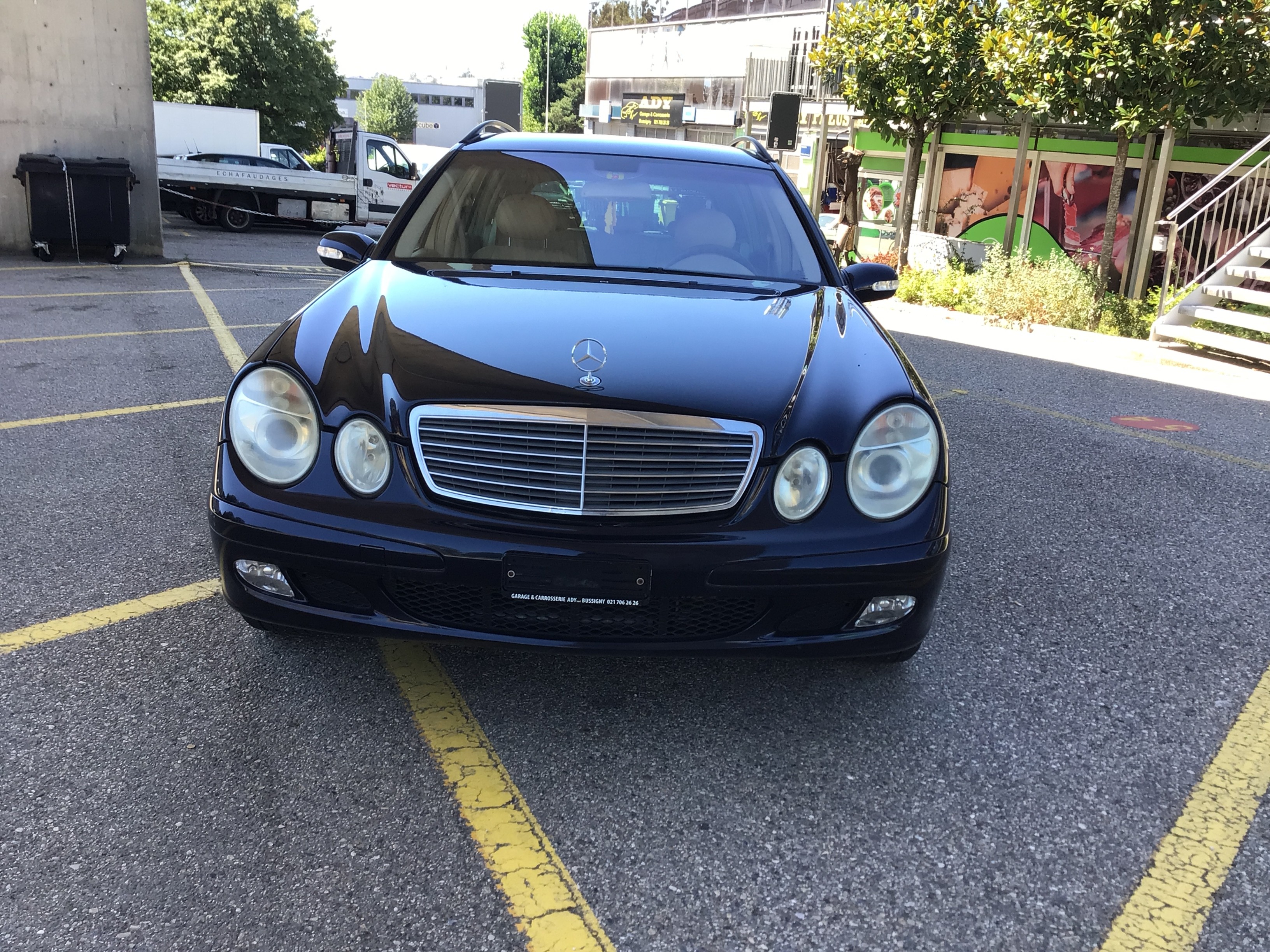 MERCEDES-BENZ E 320 Avantgarde Automatic