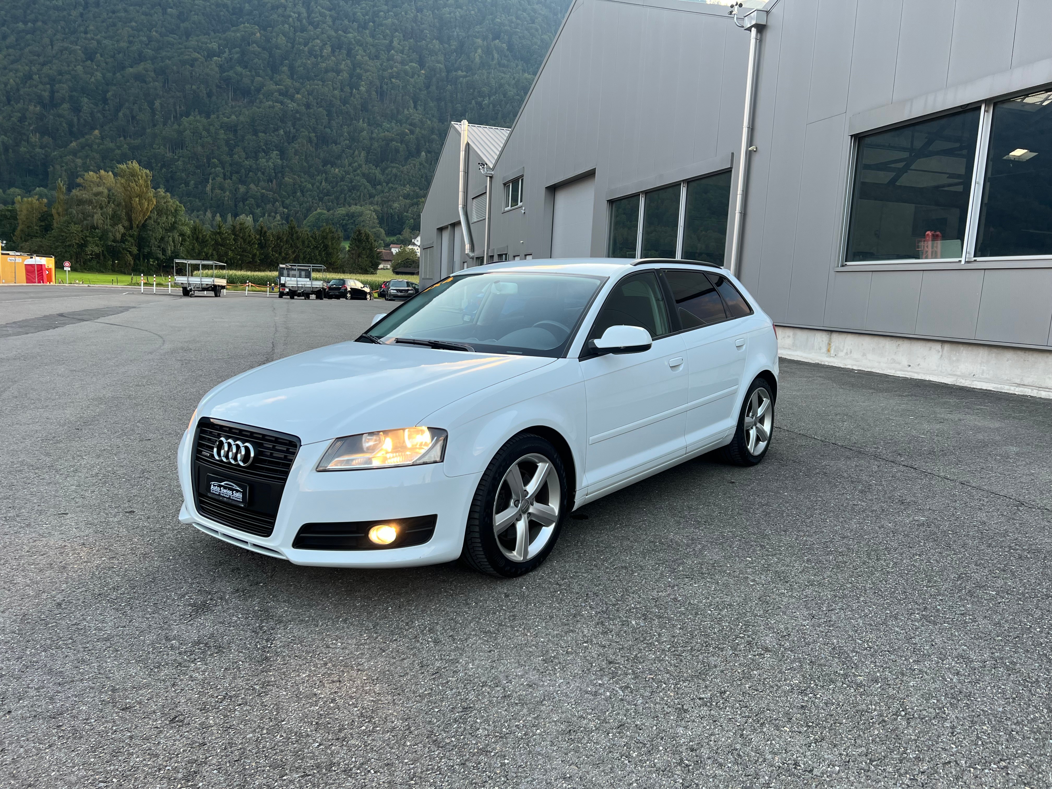 AUDI A3 Sportback 1.8 TFSI Attraction quattro