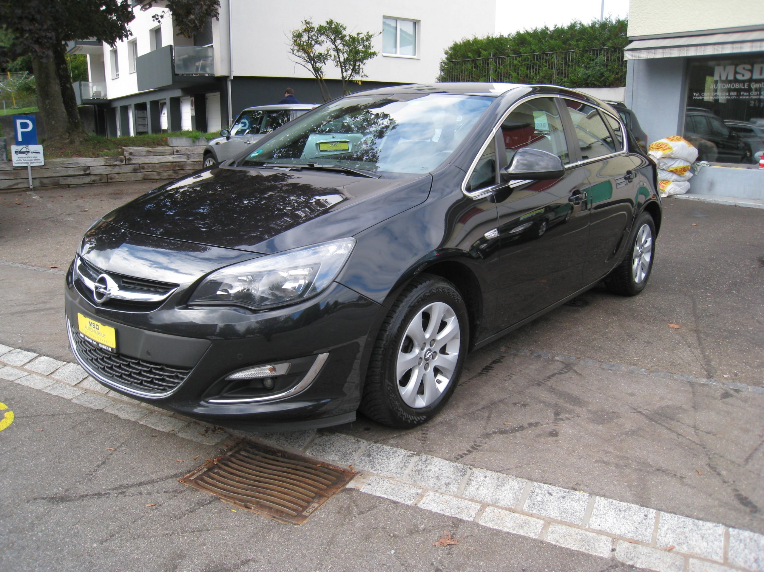 OPEL Astra 1.4i 16V Turbo Cosmo