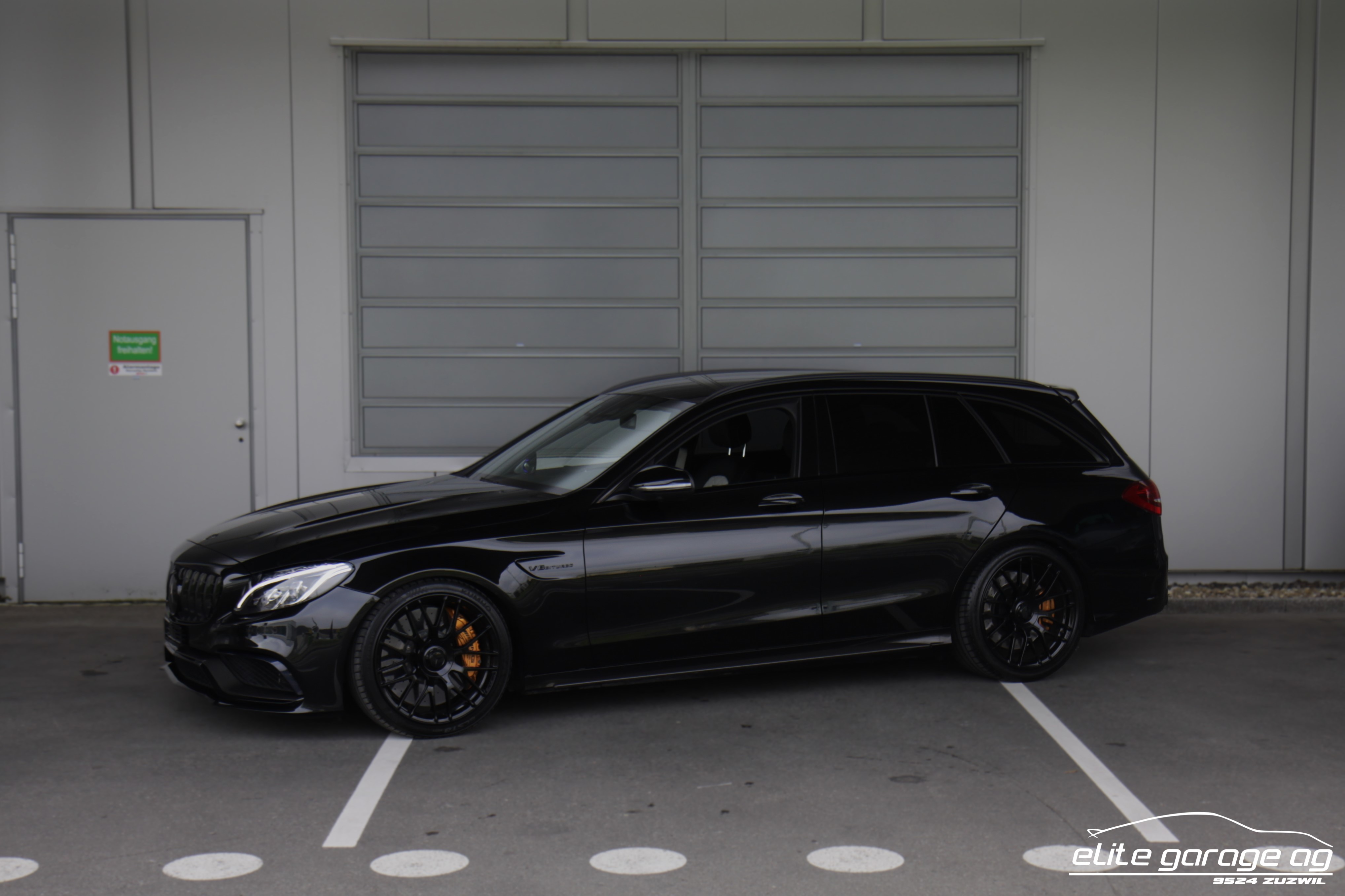 MERCEDES-BENZ C 63 S AMG Speedshift ALL BLACK