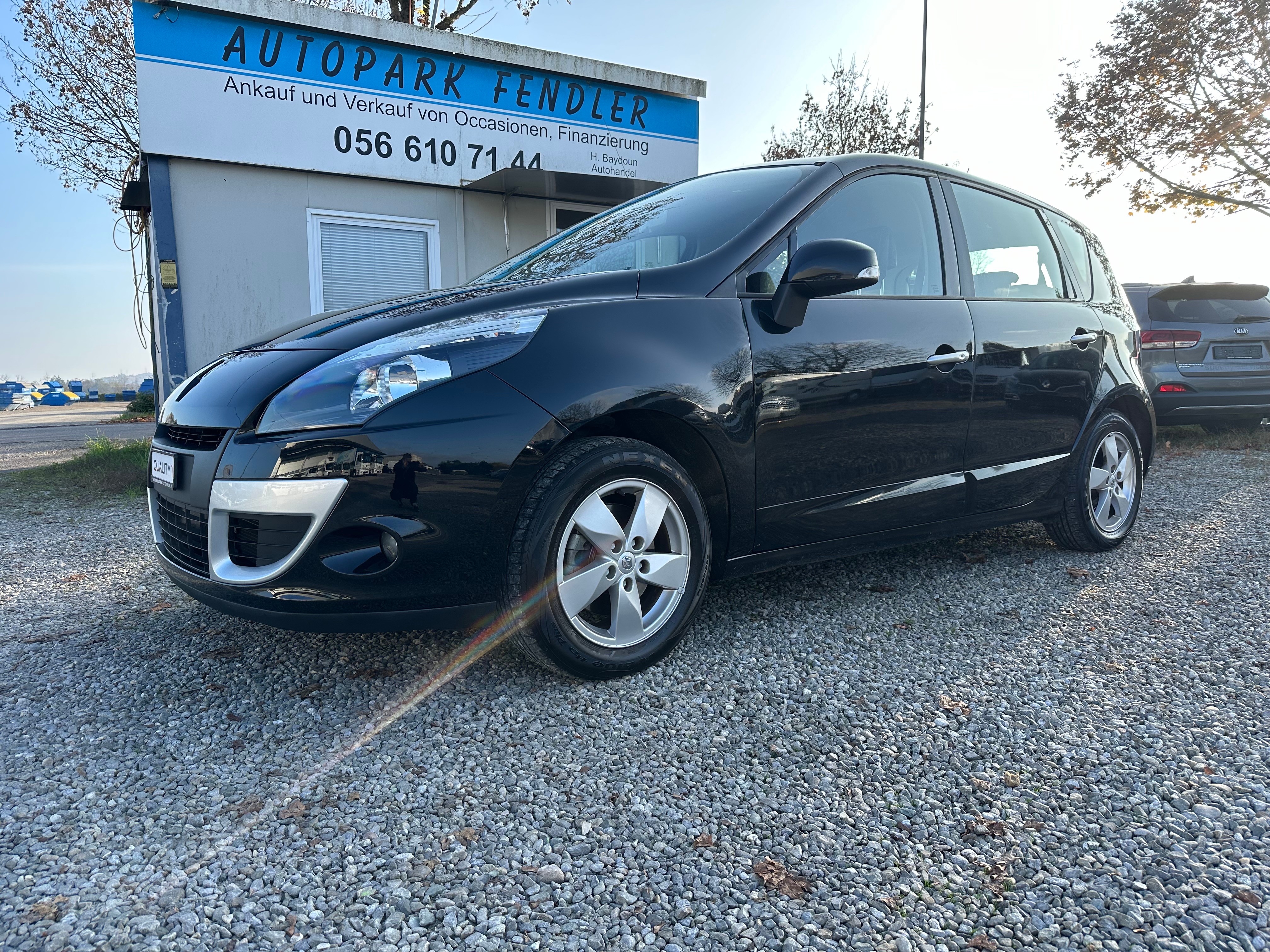 RENAULT Scénic 2.0 16V Dynamique X-Tronic CVT