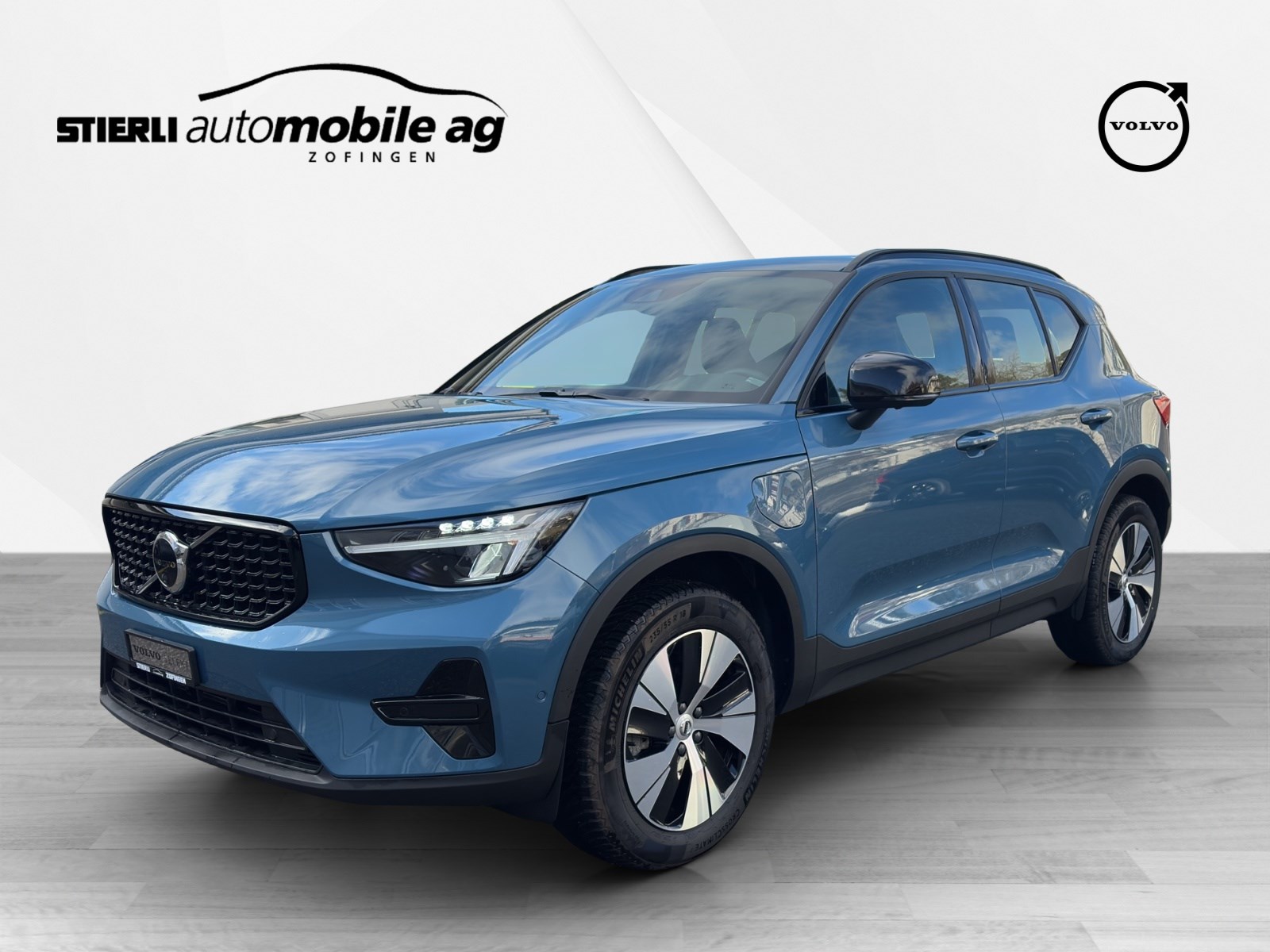 VOLVO XC40 1.5 T4 PiH Plus Dark