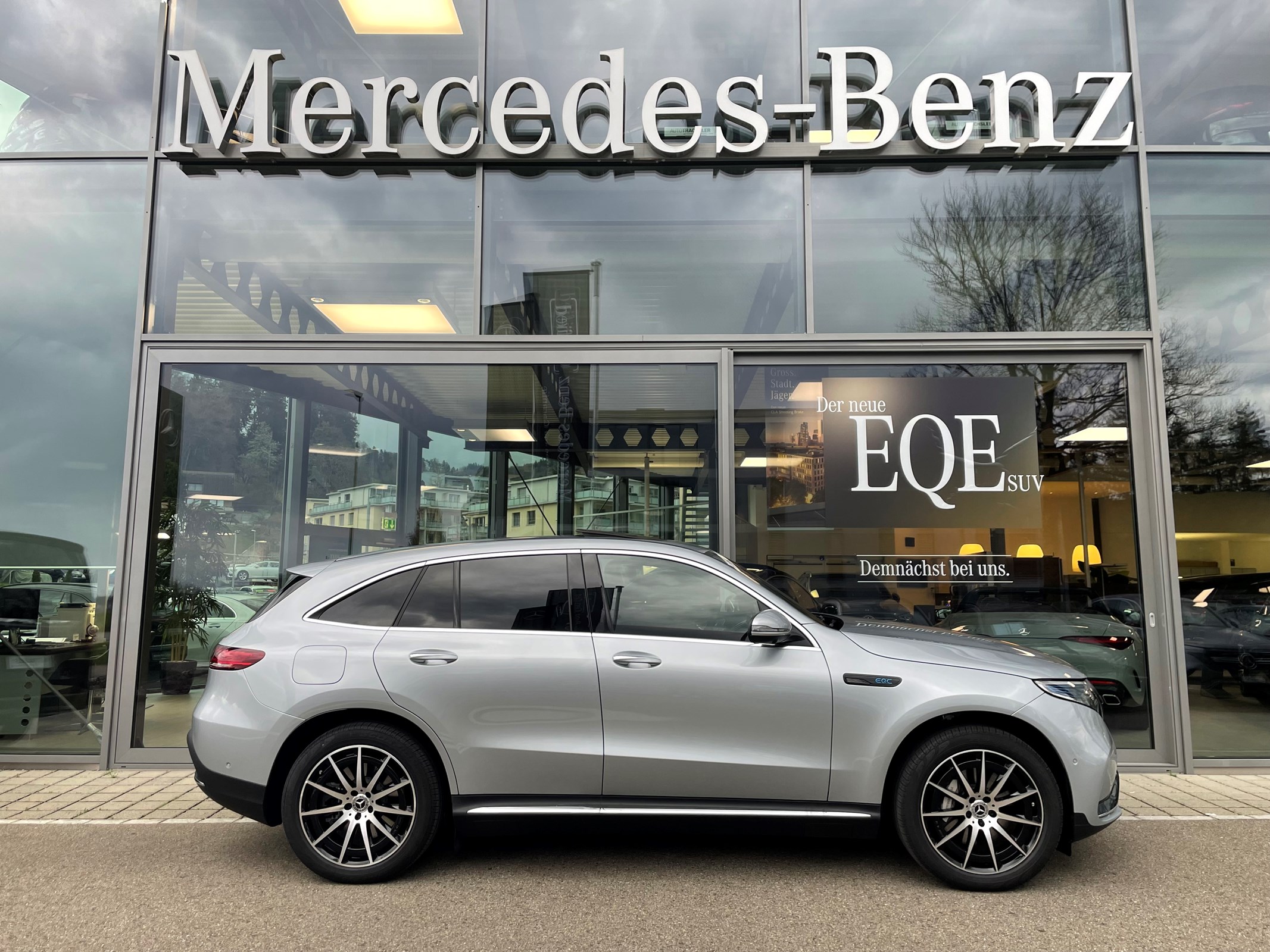 MERCEDES-BENZ EQC 400 4Matic