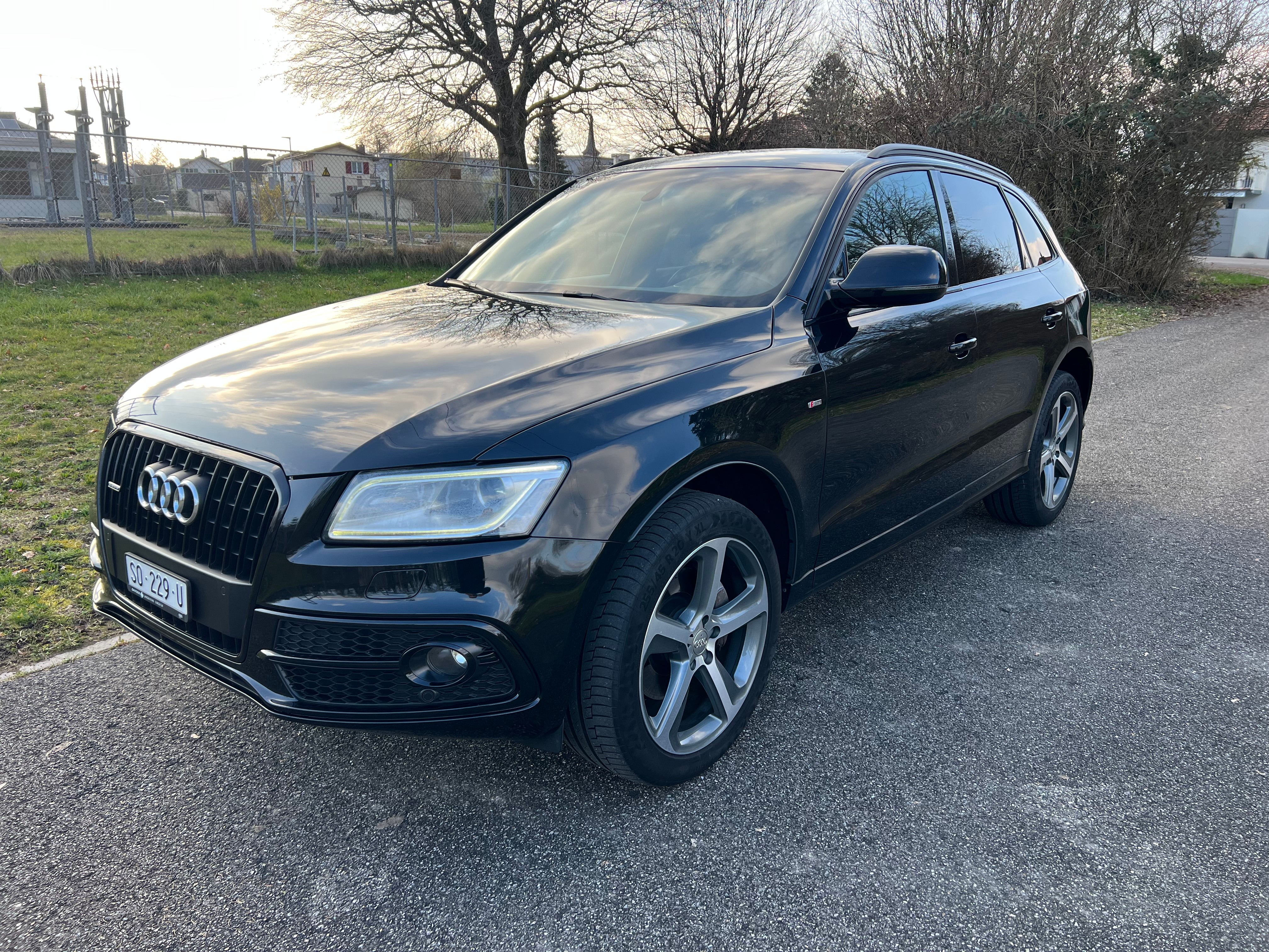 AUDI Q5 3.0 TDI clean quattro S-tronic