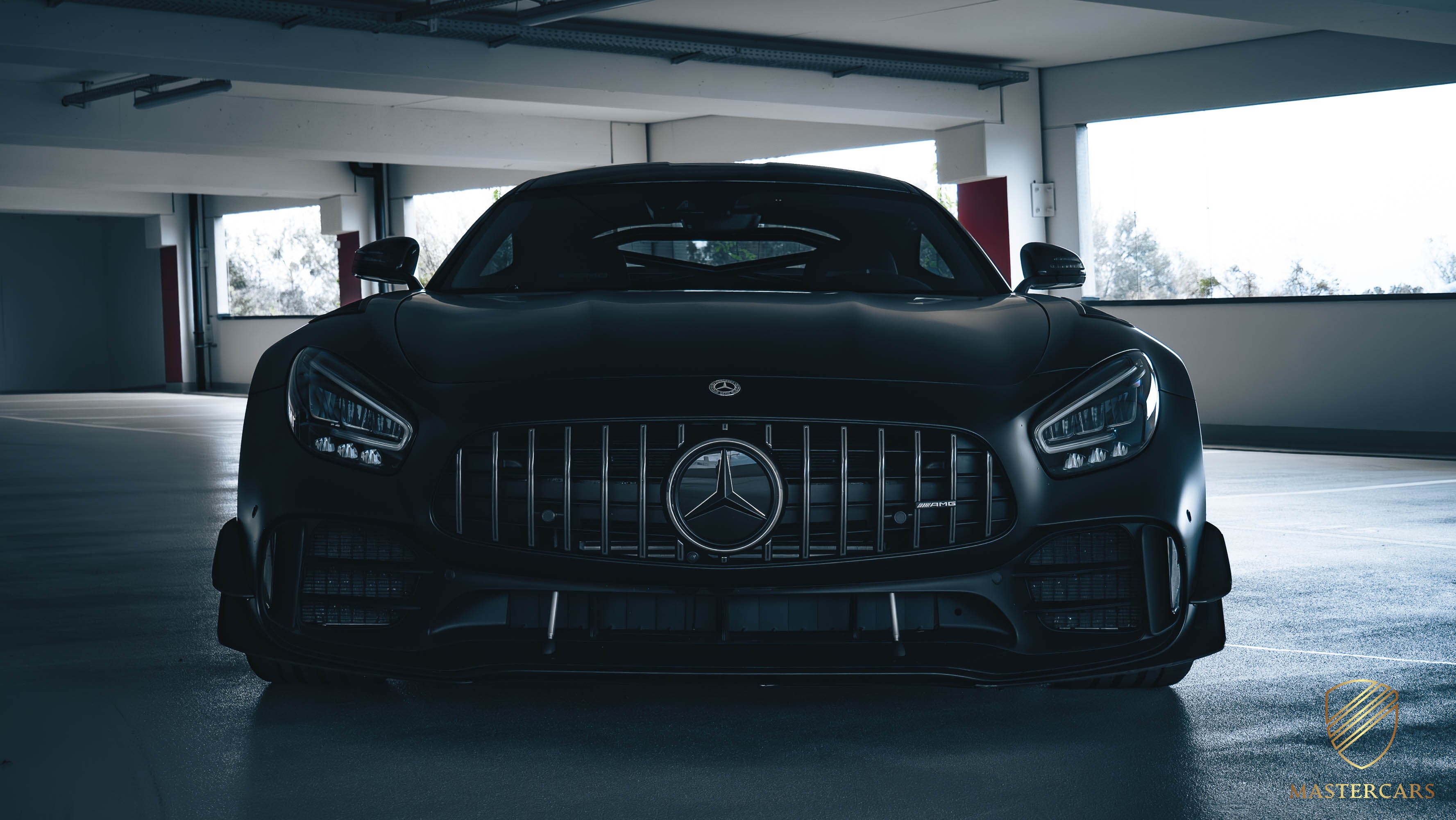 MERCEDES-BENZ AMG GT R Speedshift DCT