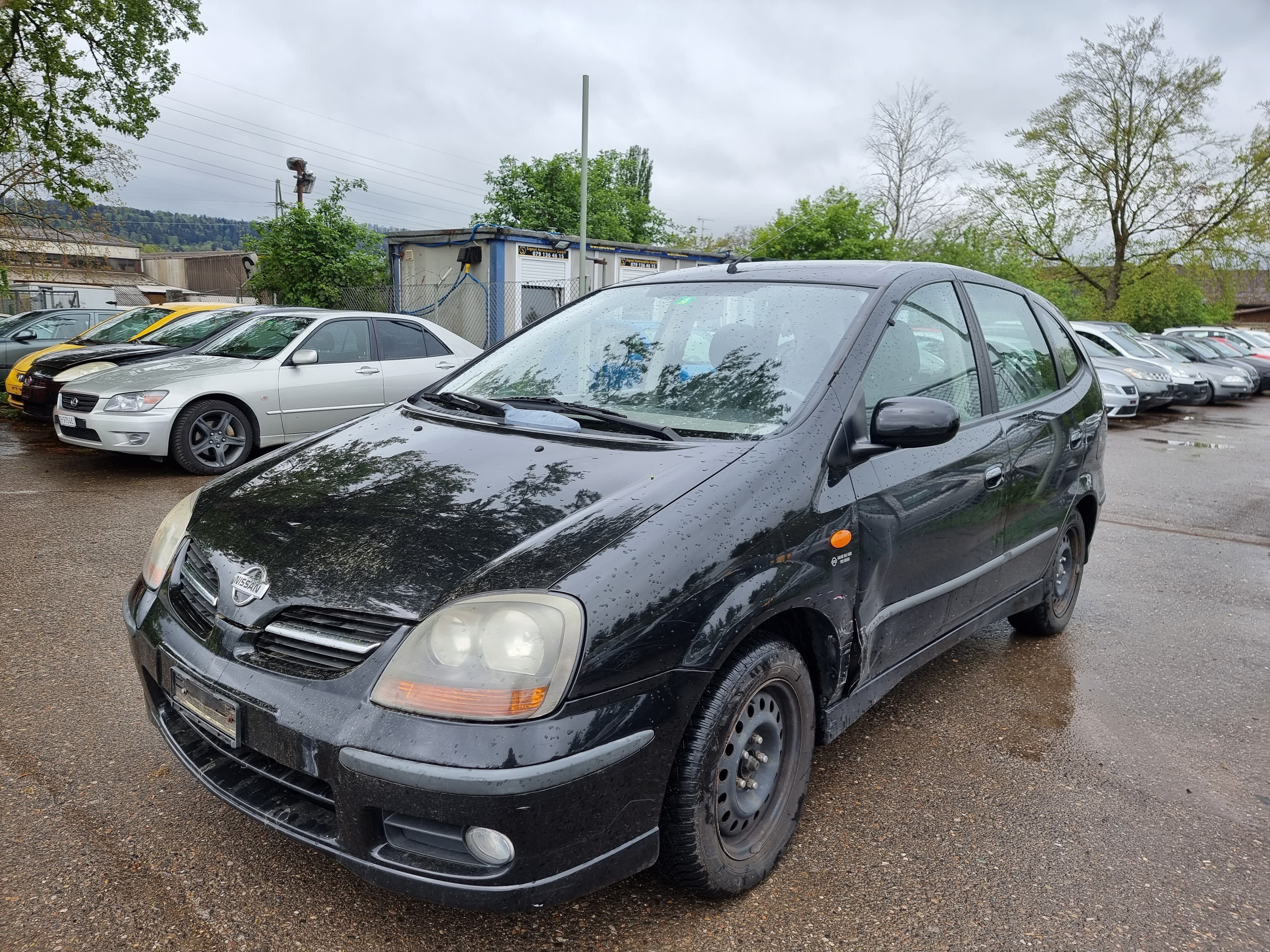 NISSAN Almera Tino 2.0 16V Ambience