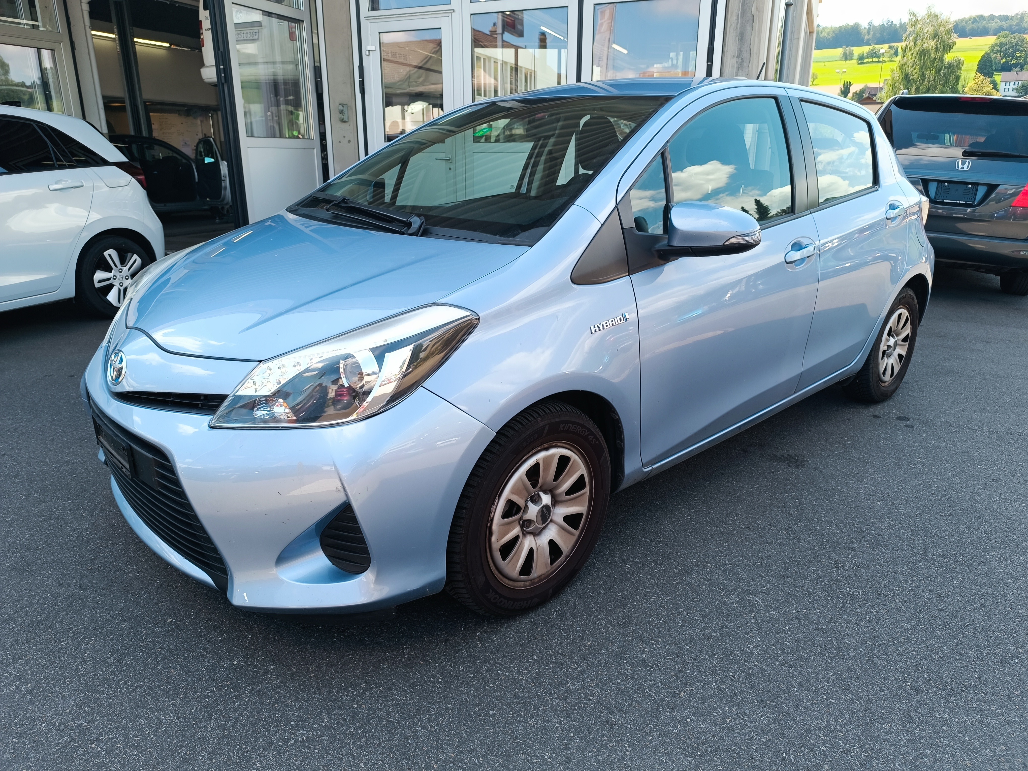 TOYOTA Yaris 1.5 VVT-i Hybrid Luna CVT