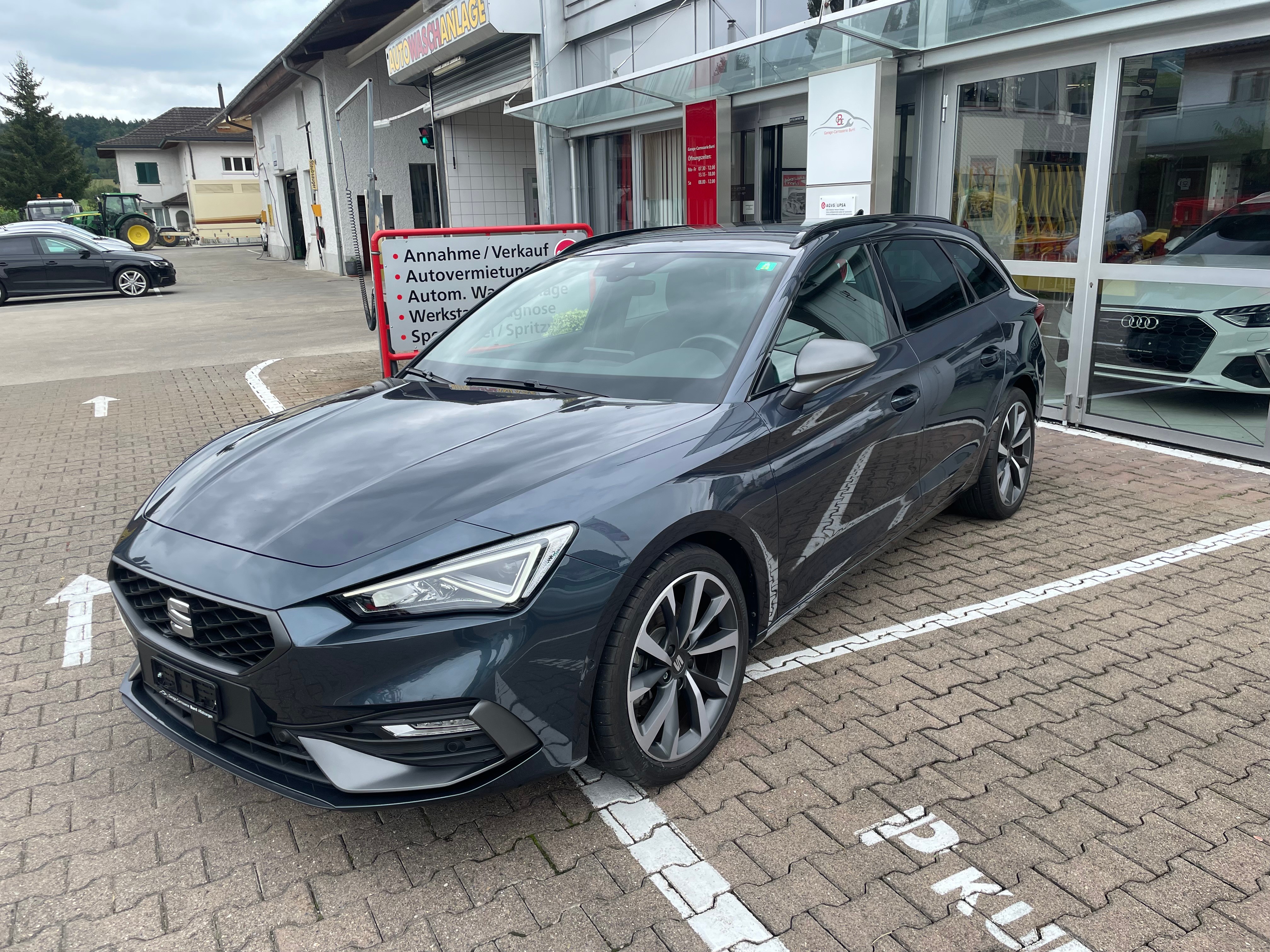 SEAT Leon ST 1.5 eTSI mHEV DSG FR