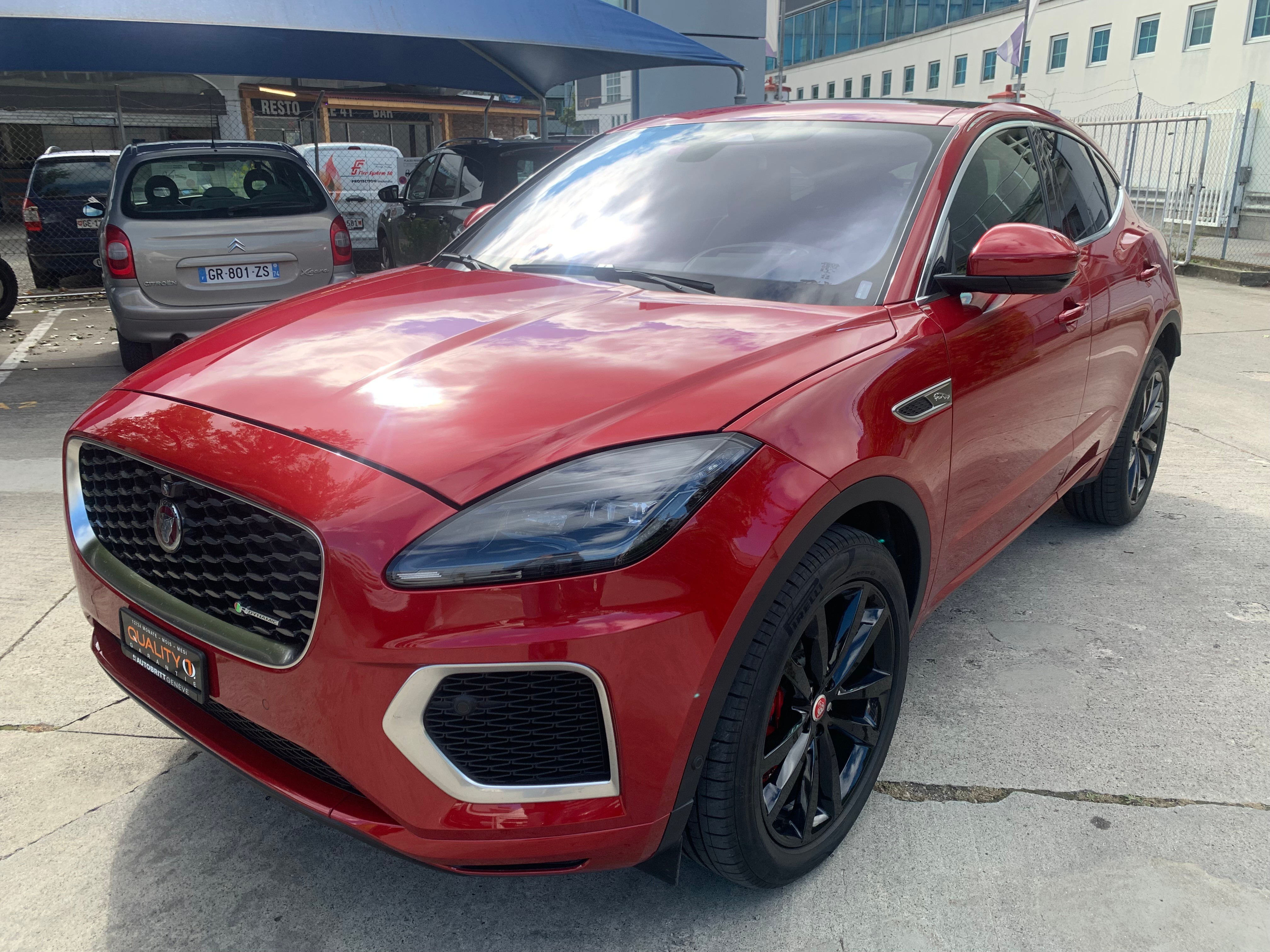 JAGUAR E-Pace 2.0 P200 R-Dynamic AWD HSE