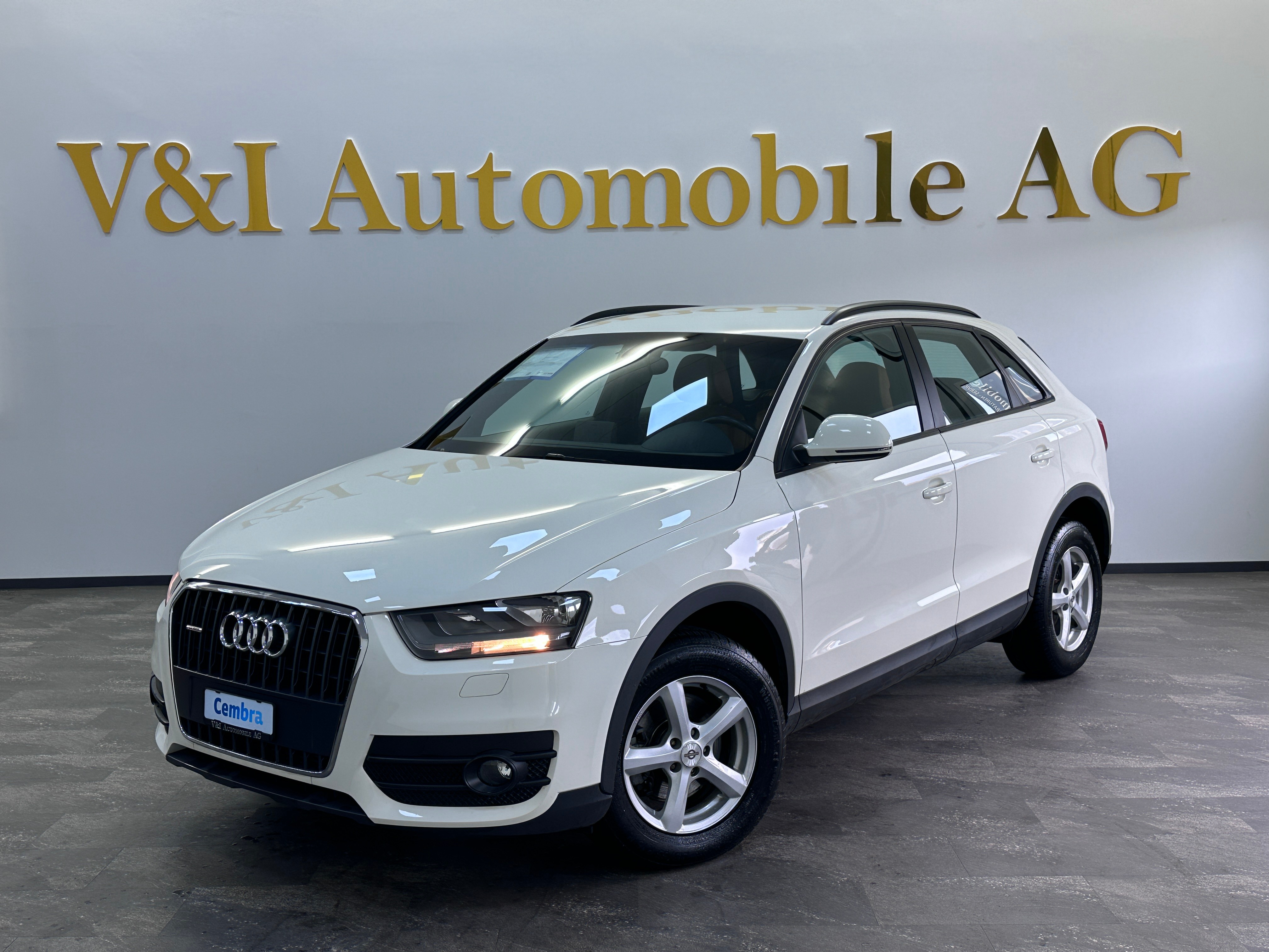 AUDI Q3 2.0 TDI quattro S-tronic