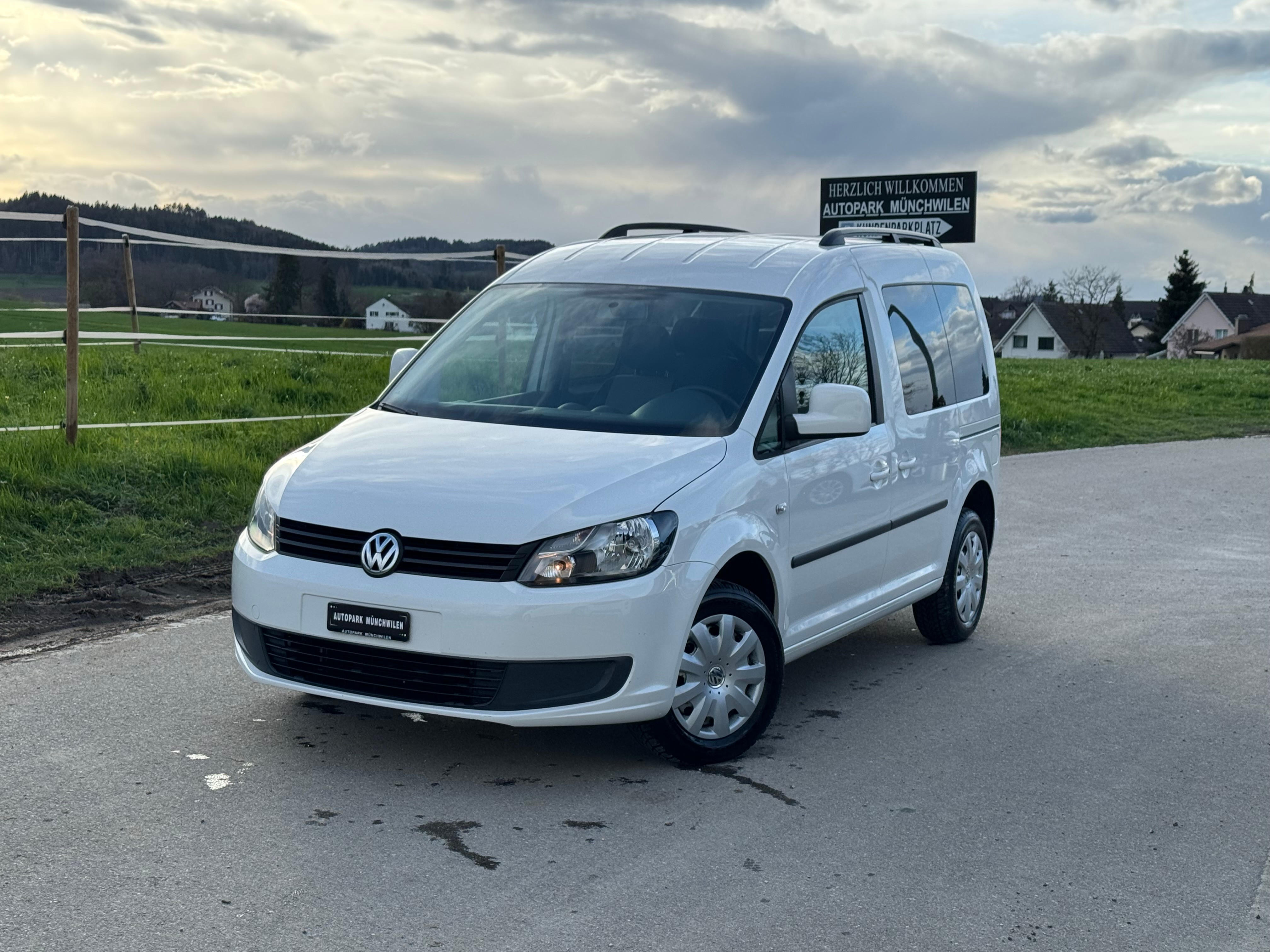 VW Caddy 1.2 TSI Trendline