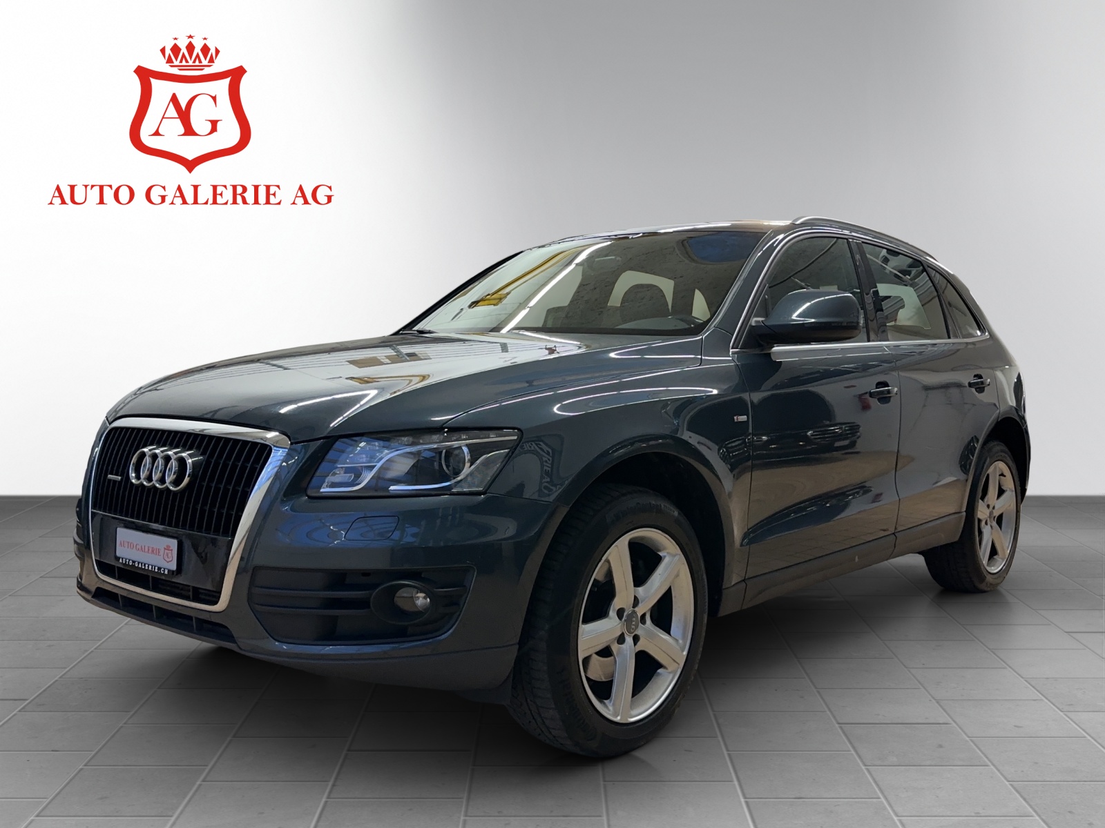 AUDI Q5 3.0 TDI quattro S-tronic