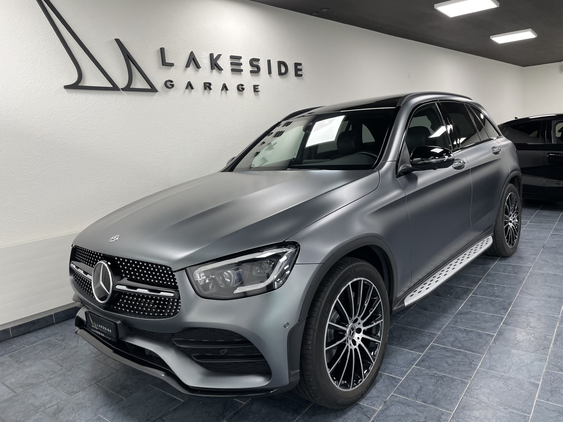 MERCEDES-BENZ GLC 220 d AMG Line 4Matic 9G-Tronic