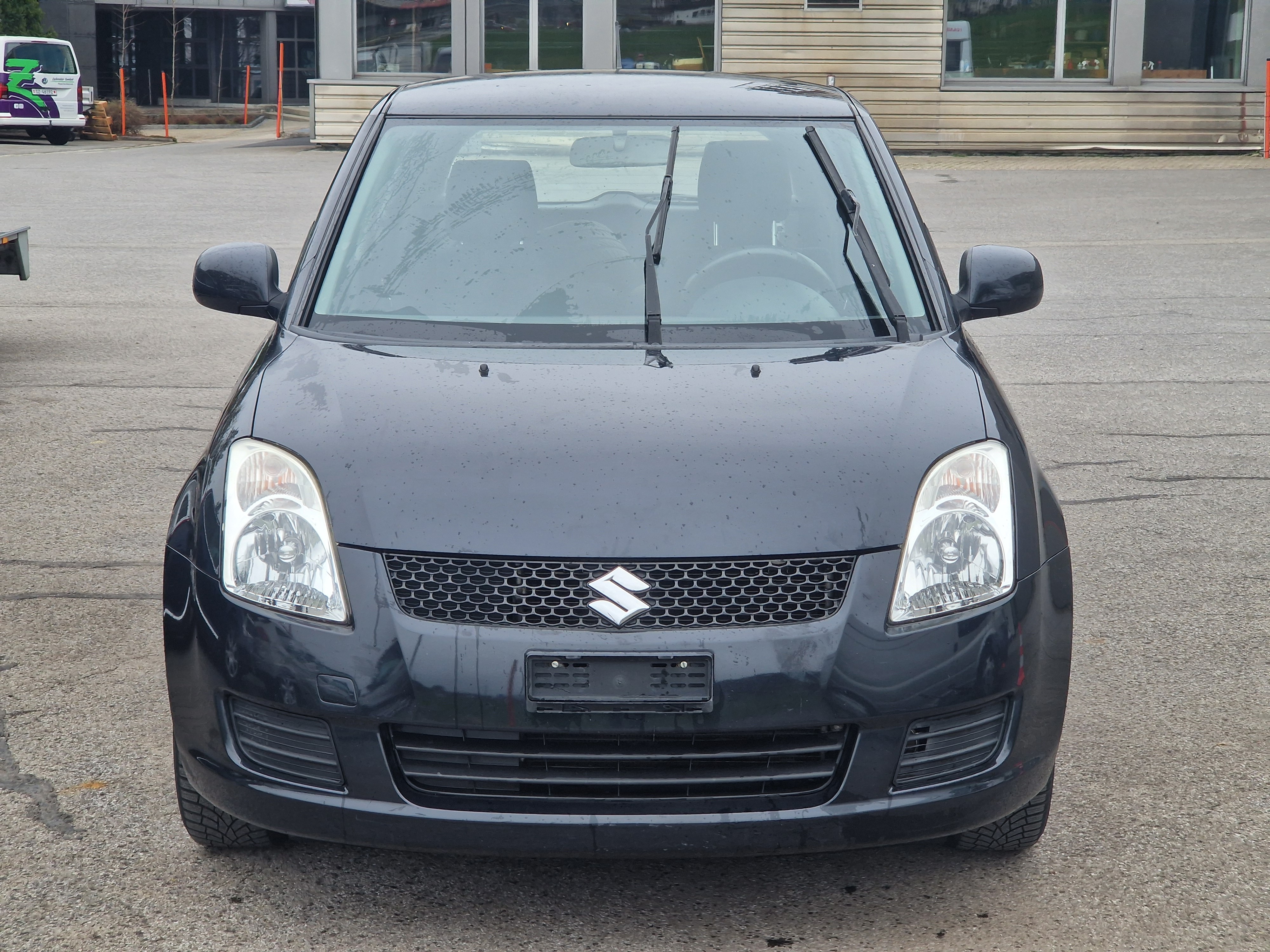 SUZUKI Swift 1.3i 16V GL 4x4