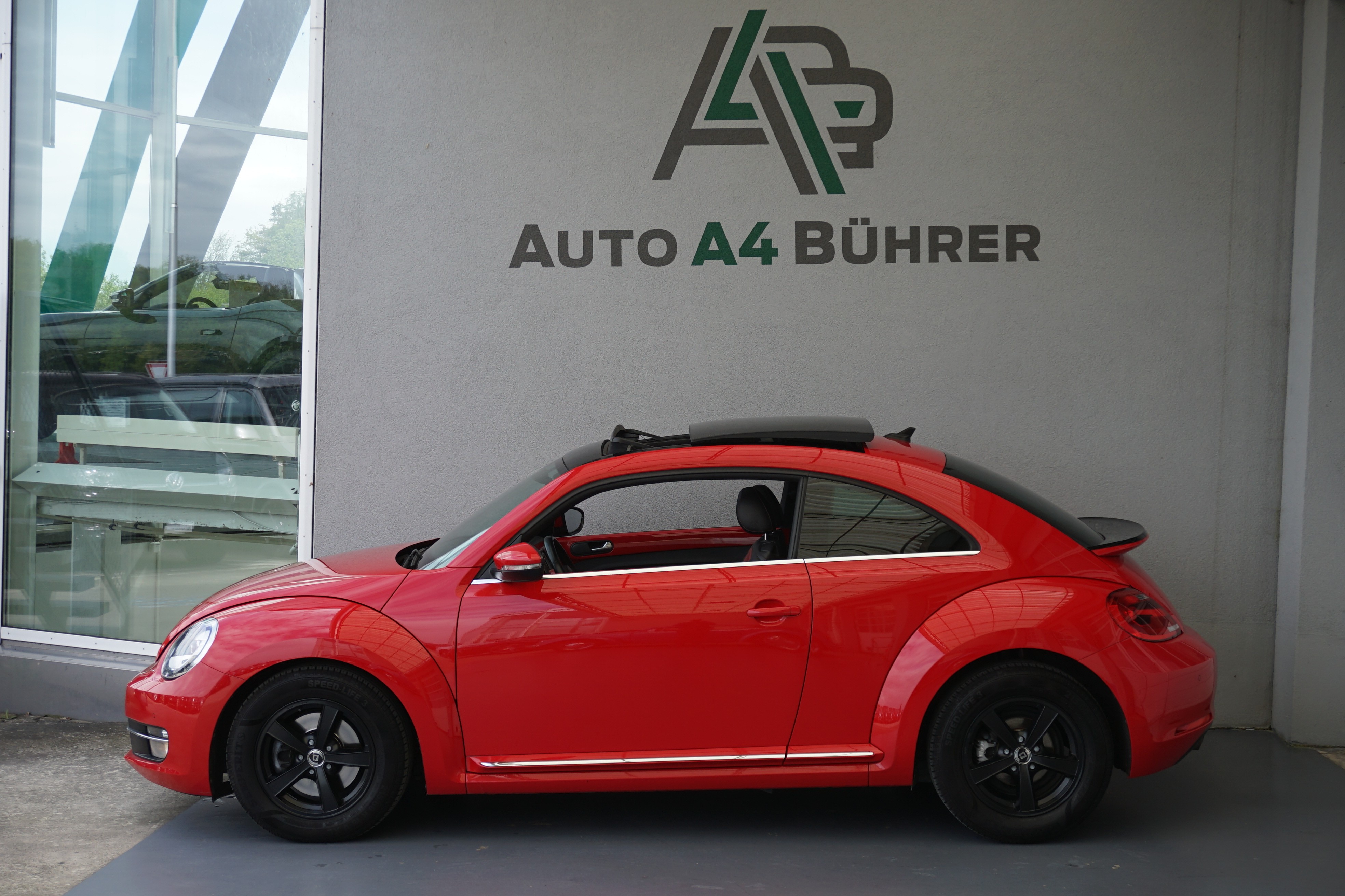 VW Beetle 1.4 TSI Design