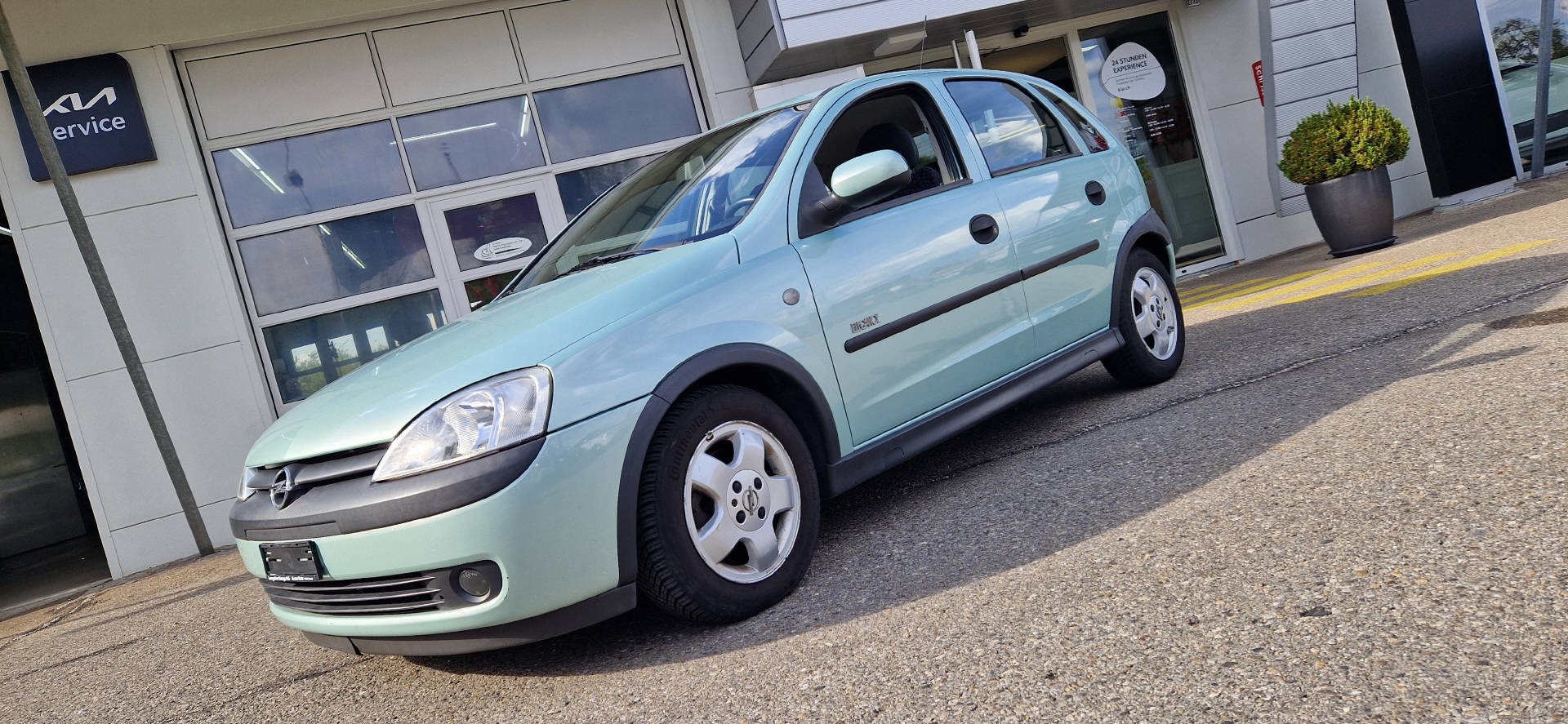 OPEL Corsa 1.4i 16V Elegance