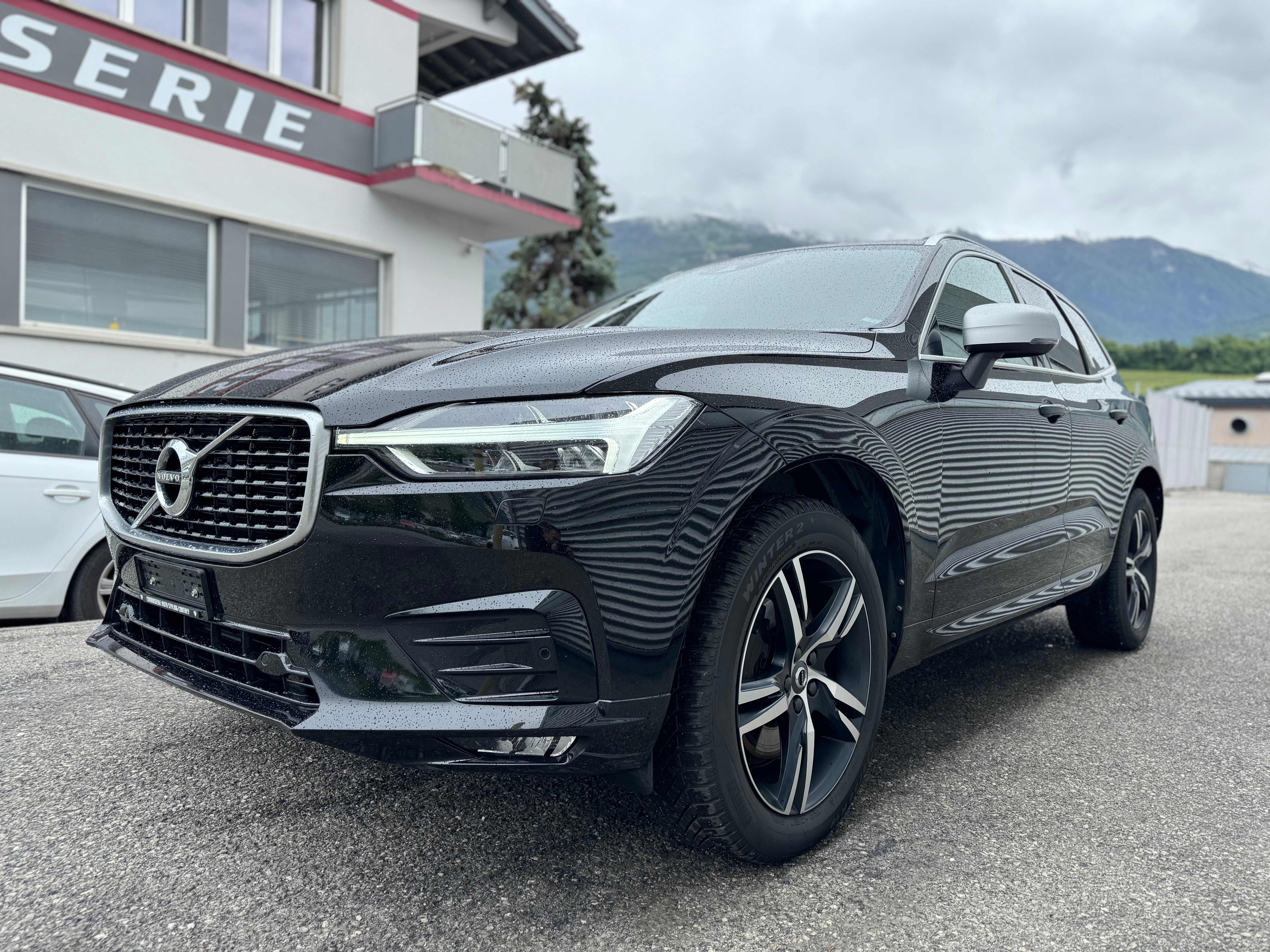 VOLVO XC60 D4 AWD R-Design Geartronic