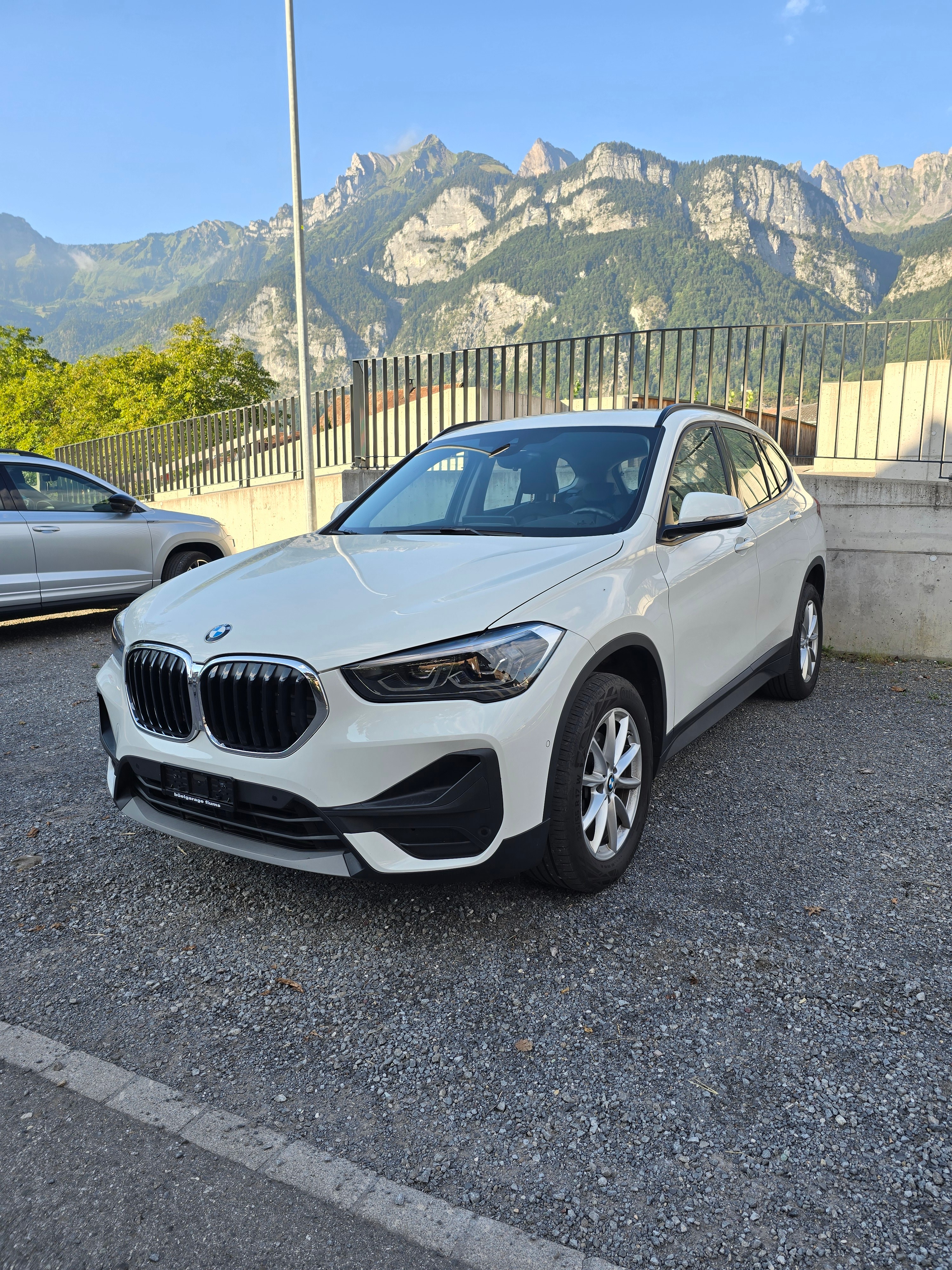 BMW X1 xDrive 18d Essential Edition Steptronic