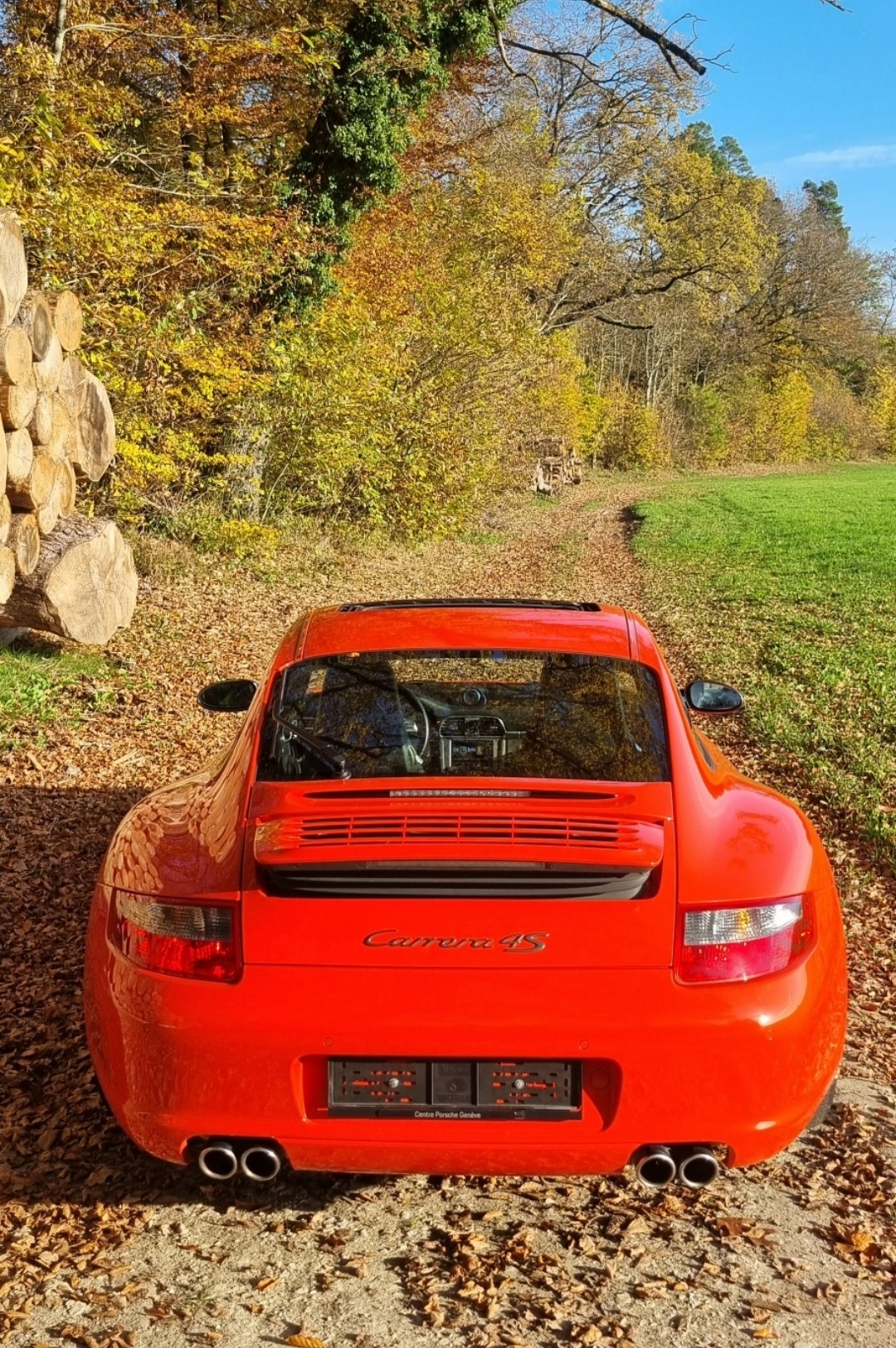 PORSCHE 911 Carrera 4S