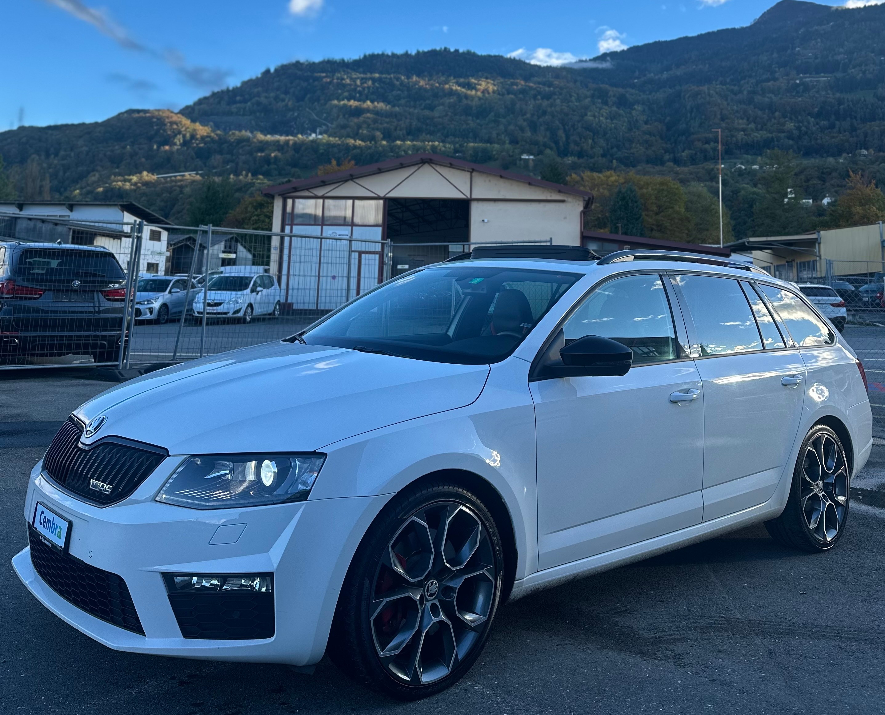 SKODA Octavia Combi 2.0 TSI RS