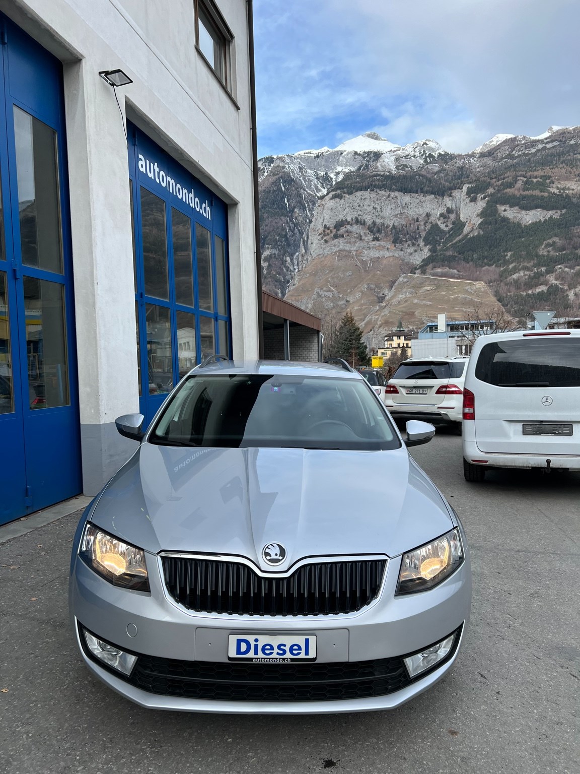 SKODA Octavia Combi 1.6 TDI Ambition DSG