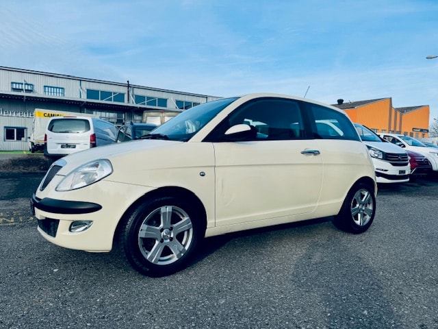 LANCIA Ypsilon 1.4 16V Oro