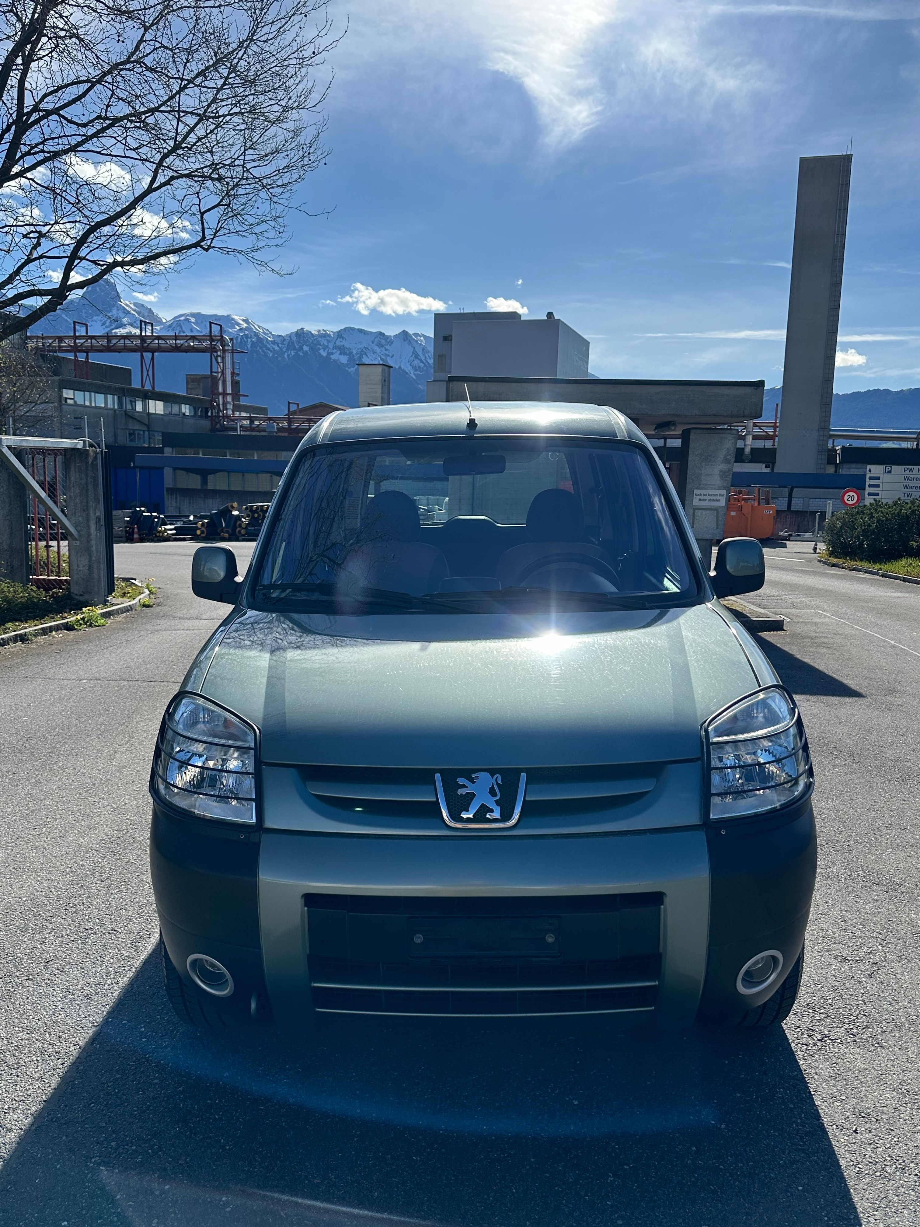 PEUGEOT Partner 2.0 HDI Country 4x4