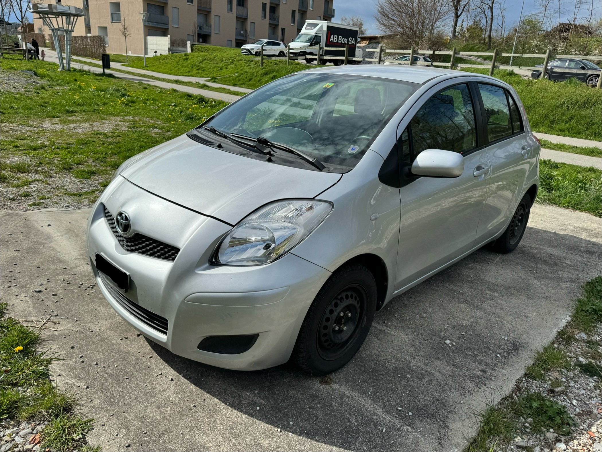 TOYOTA Yaris 1.33 Linea Luna