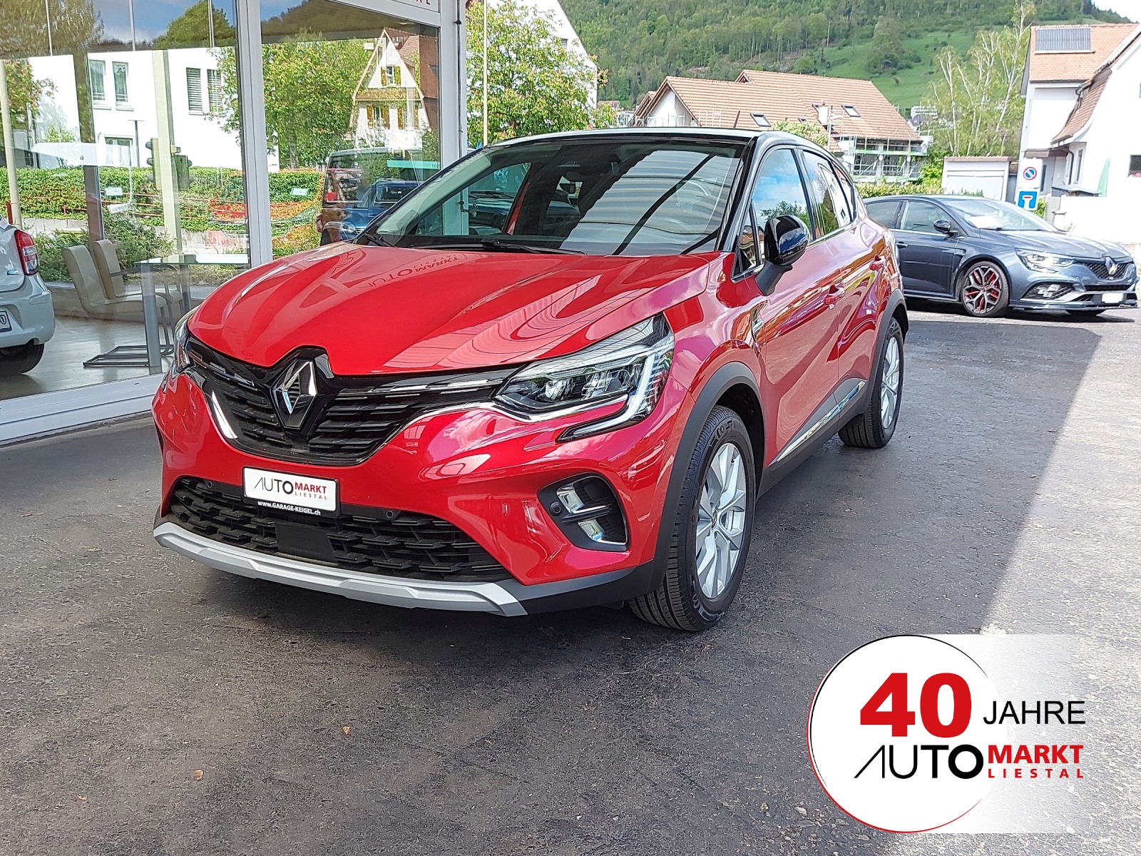 RENAULT Captur 1.3 TCe EDC Intens EDC