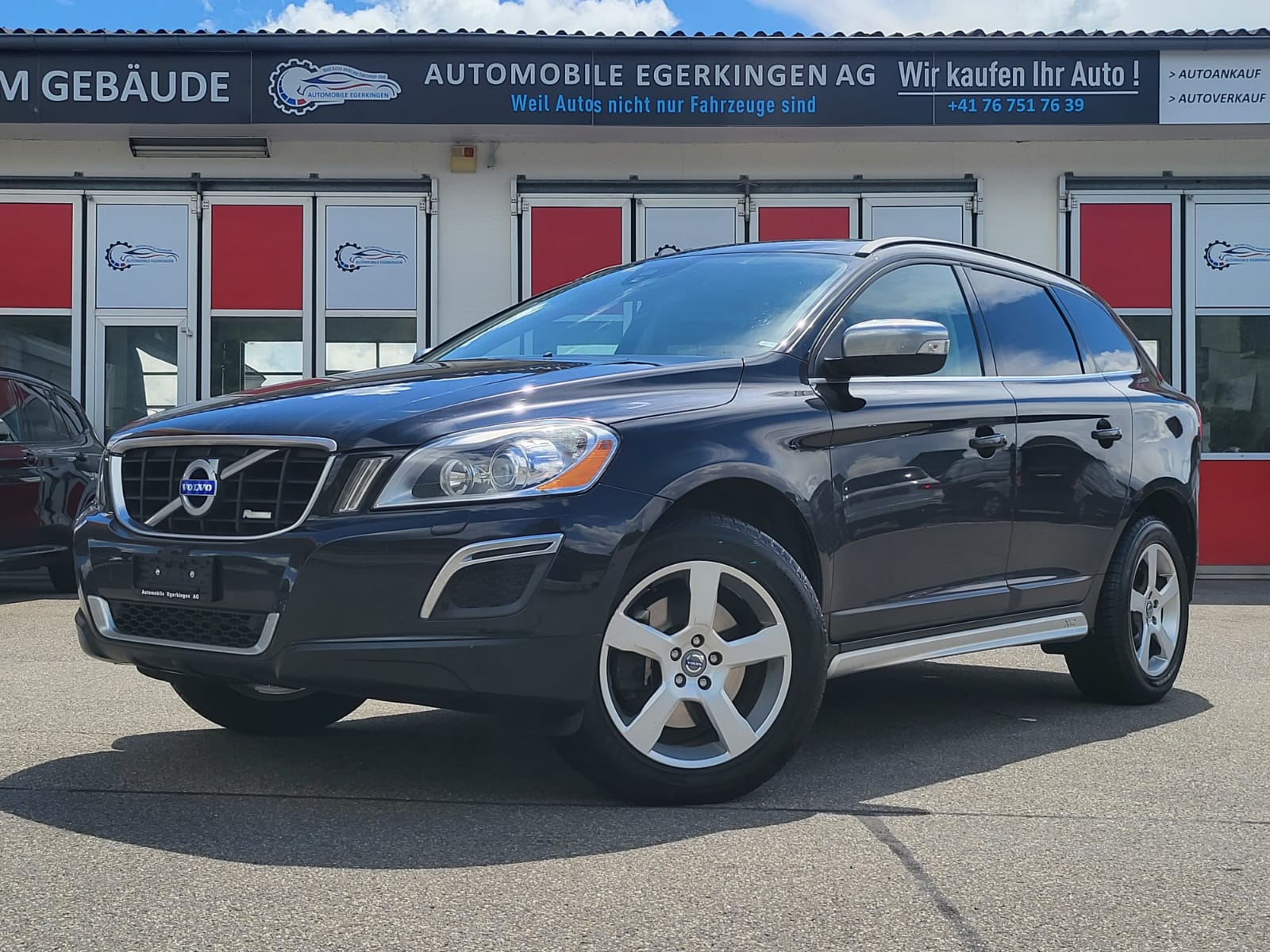 VOLVO XC60 D5 AWD R-Design Geartronic