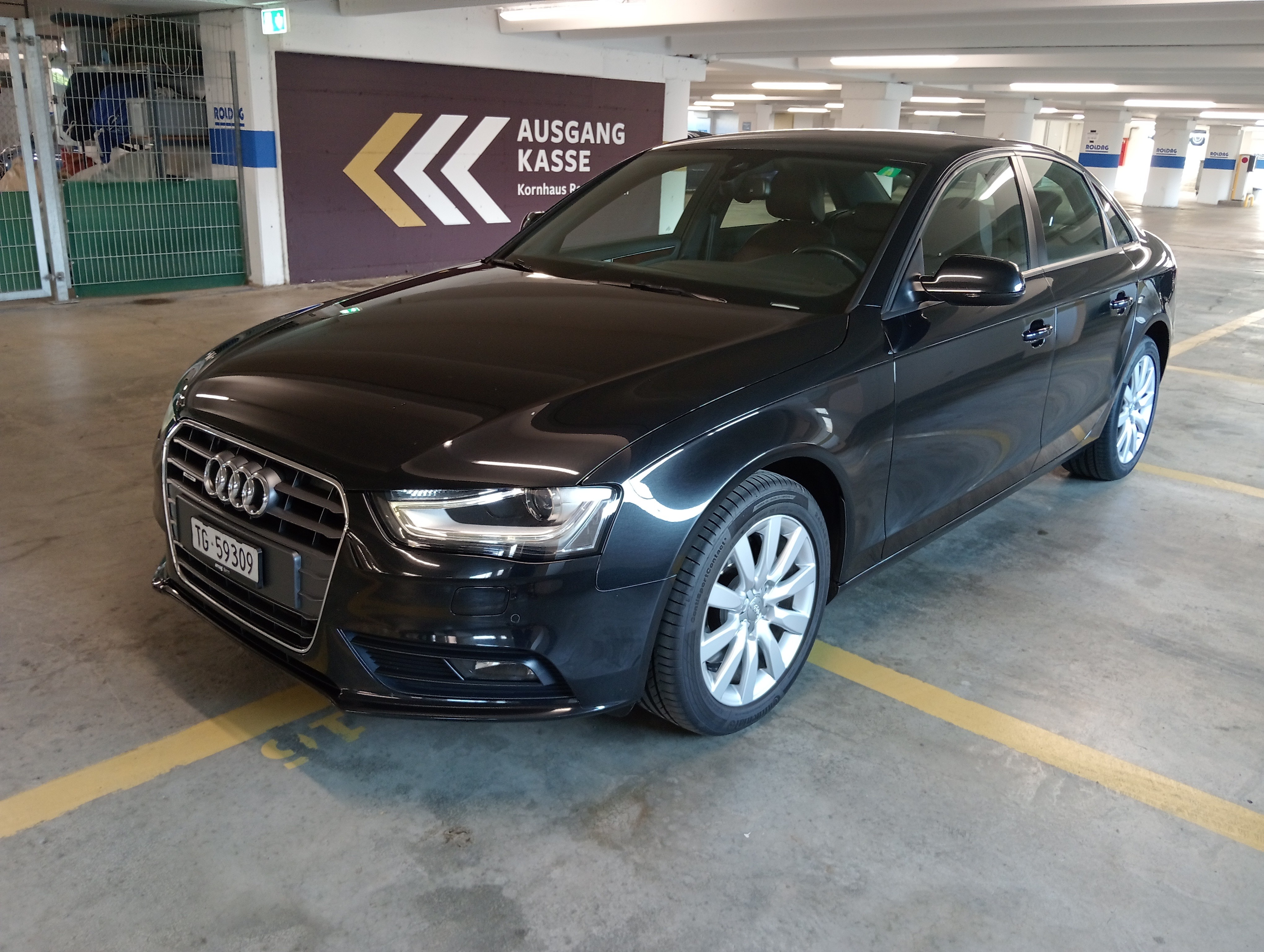 AUDI A4 3.0 TDI clean diesel quattro s-tronic