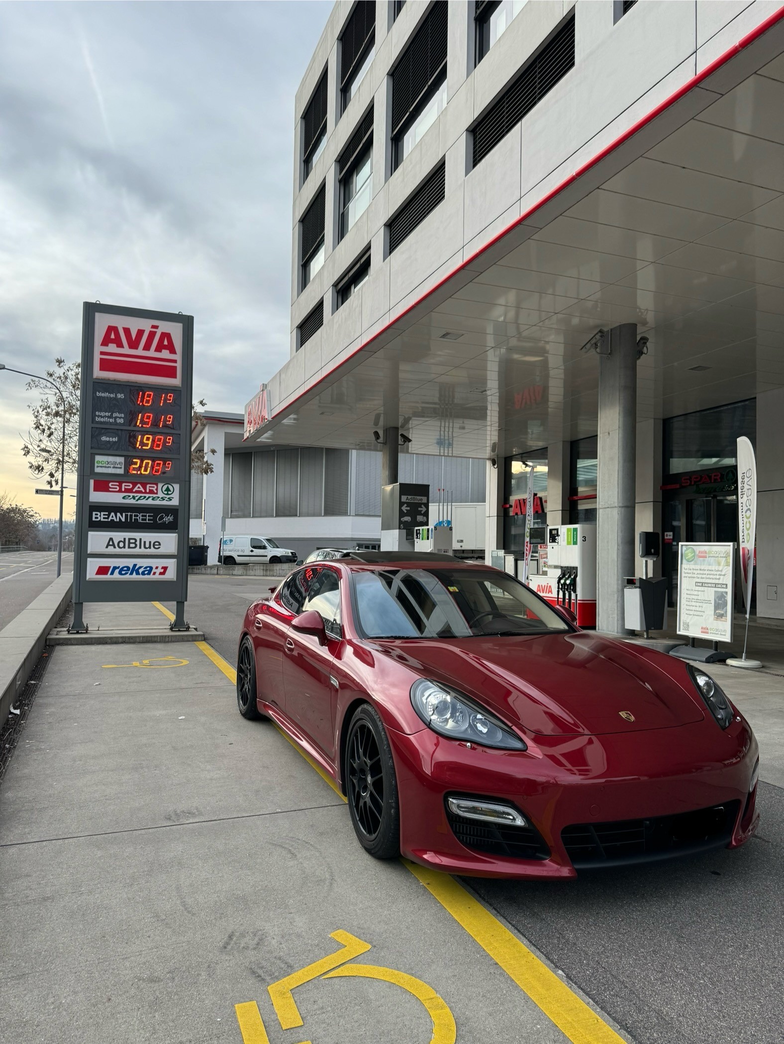 PORSCHE Panamera Turbo S 4.8 PDK