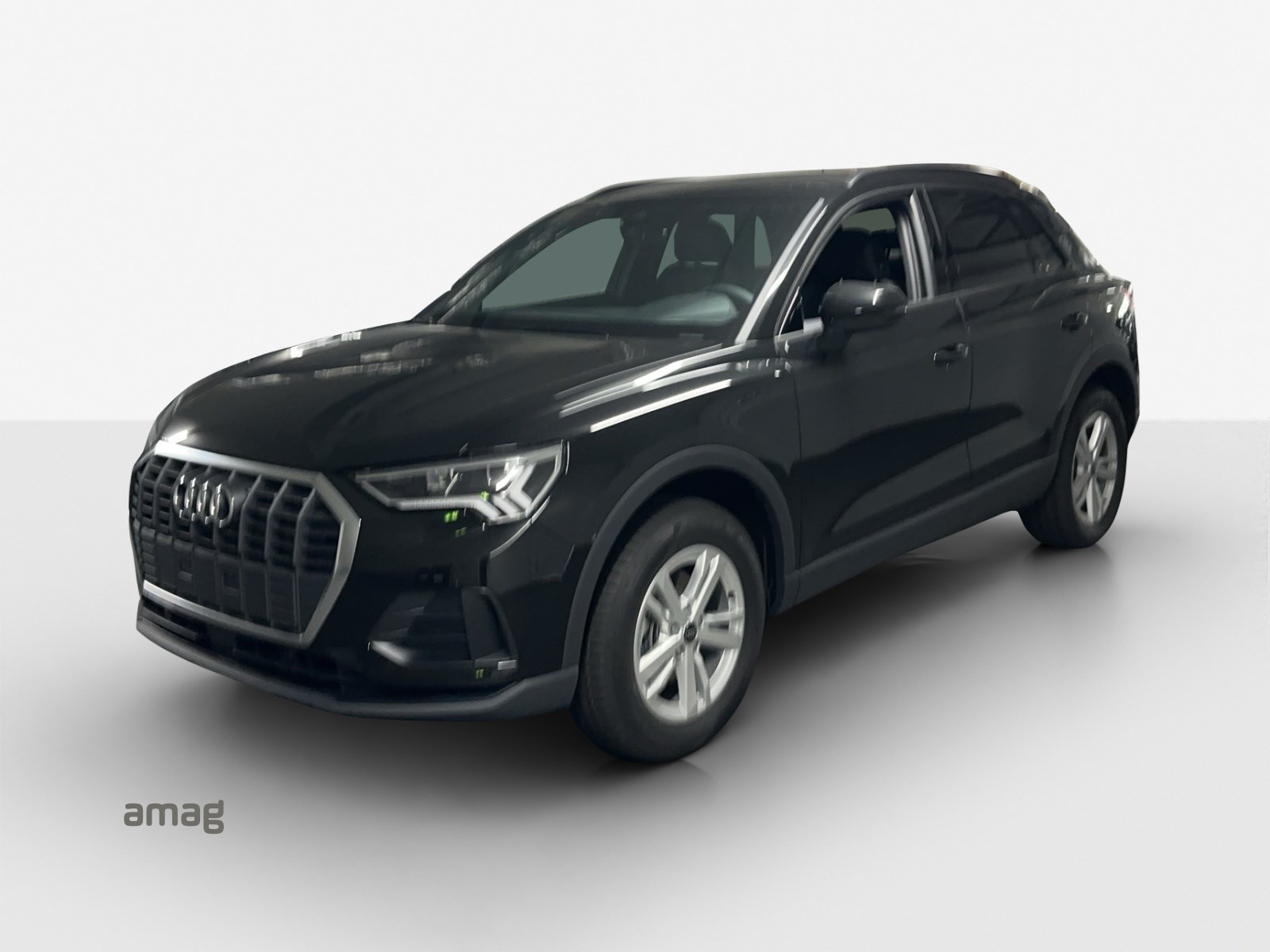 AUDI Q3 35 TFSI Attraction S-tronic