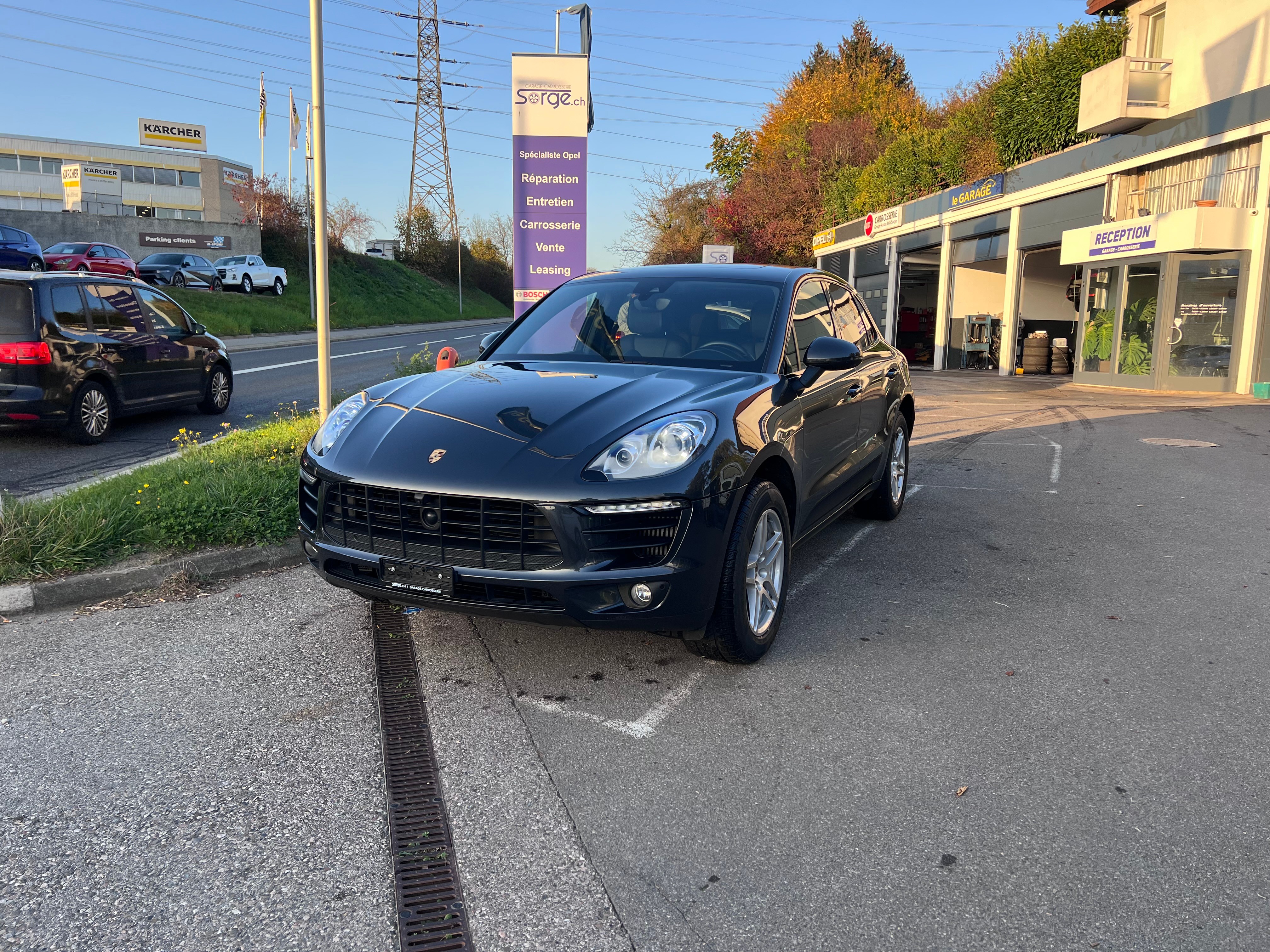 PORSCHE Macan S PDK