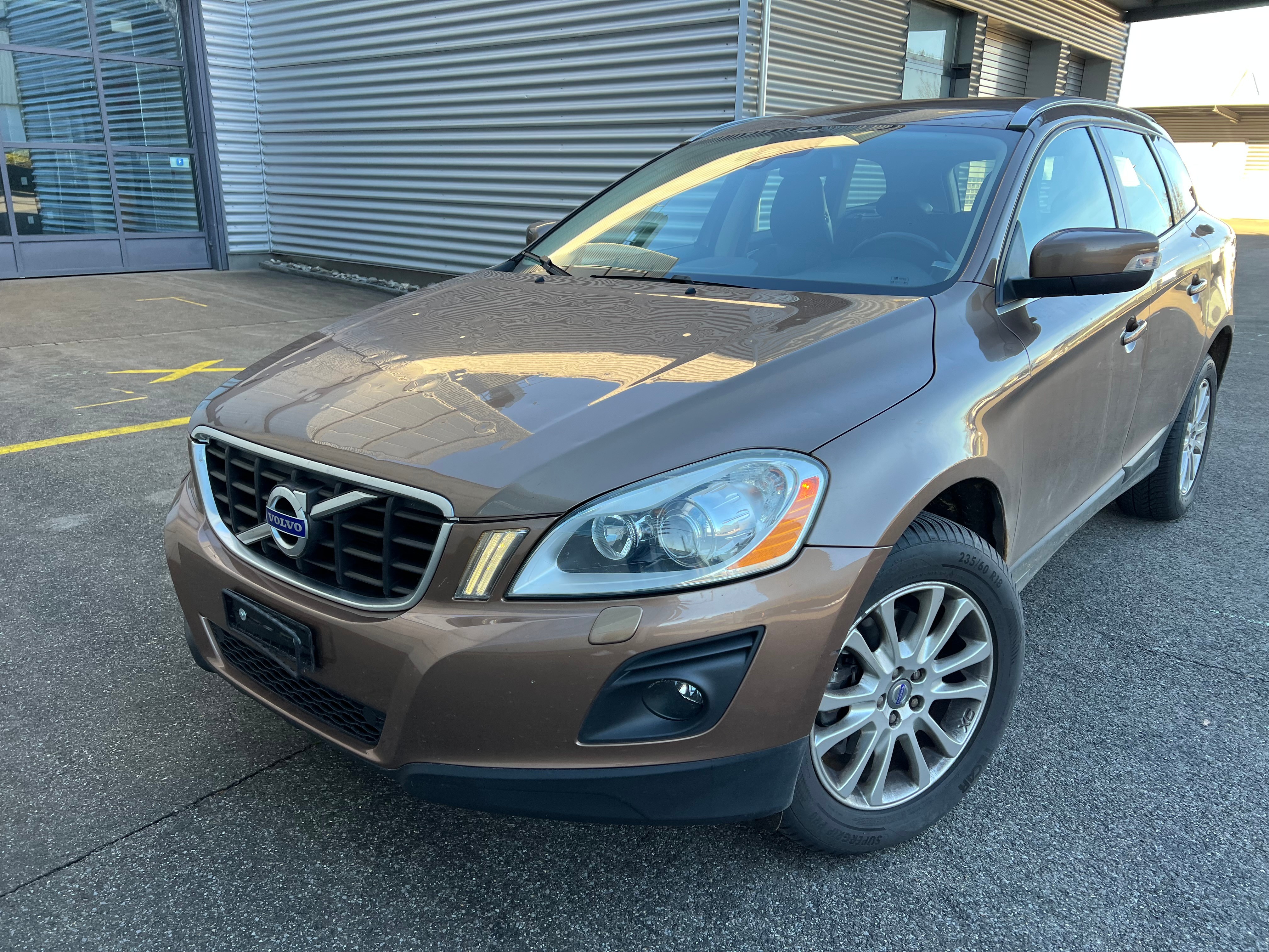 VOLVO XC60 D5 AWD Momentum Geartronic