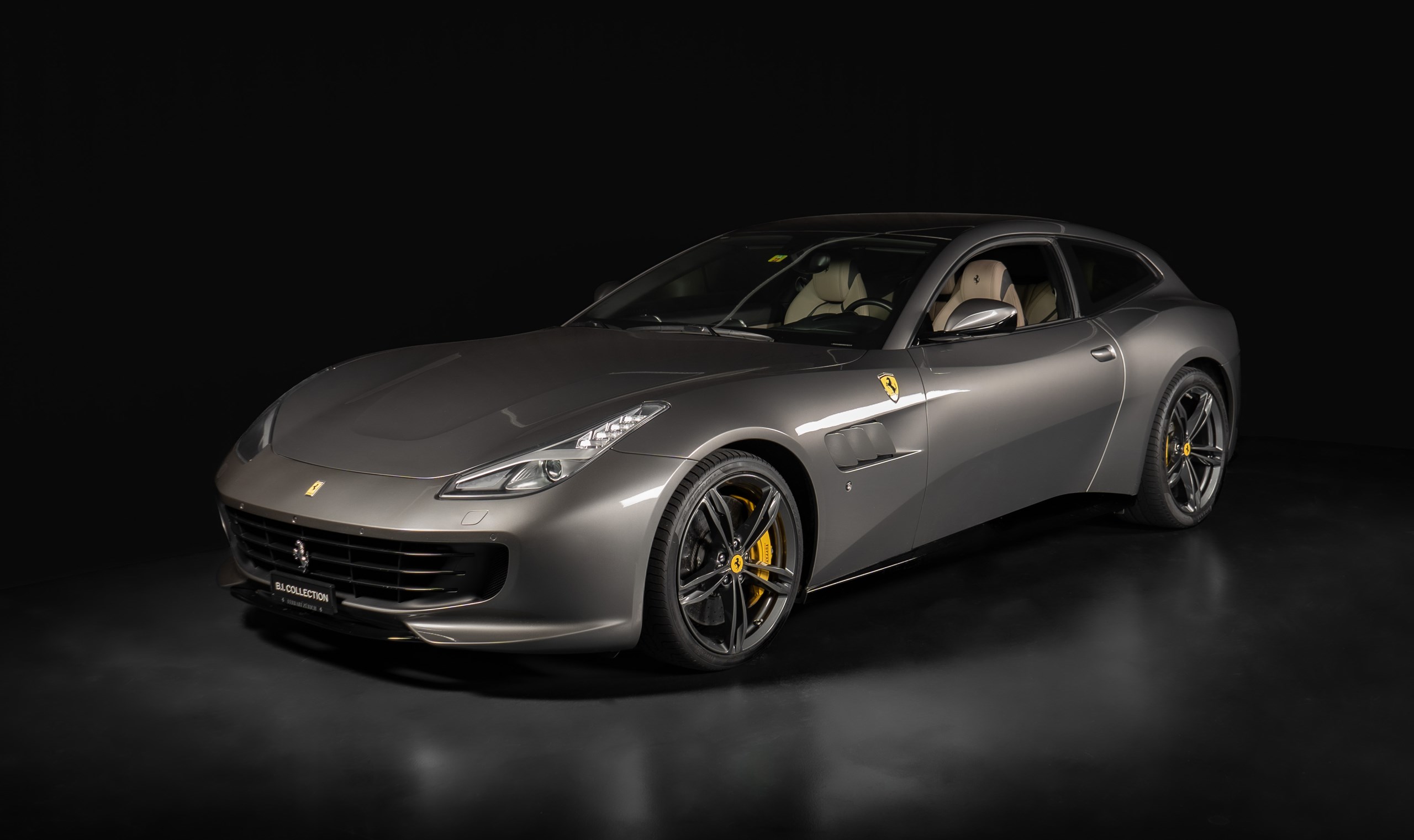 FERRARI GTC 4 Lusso