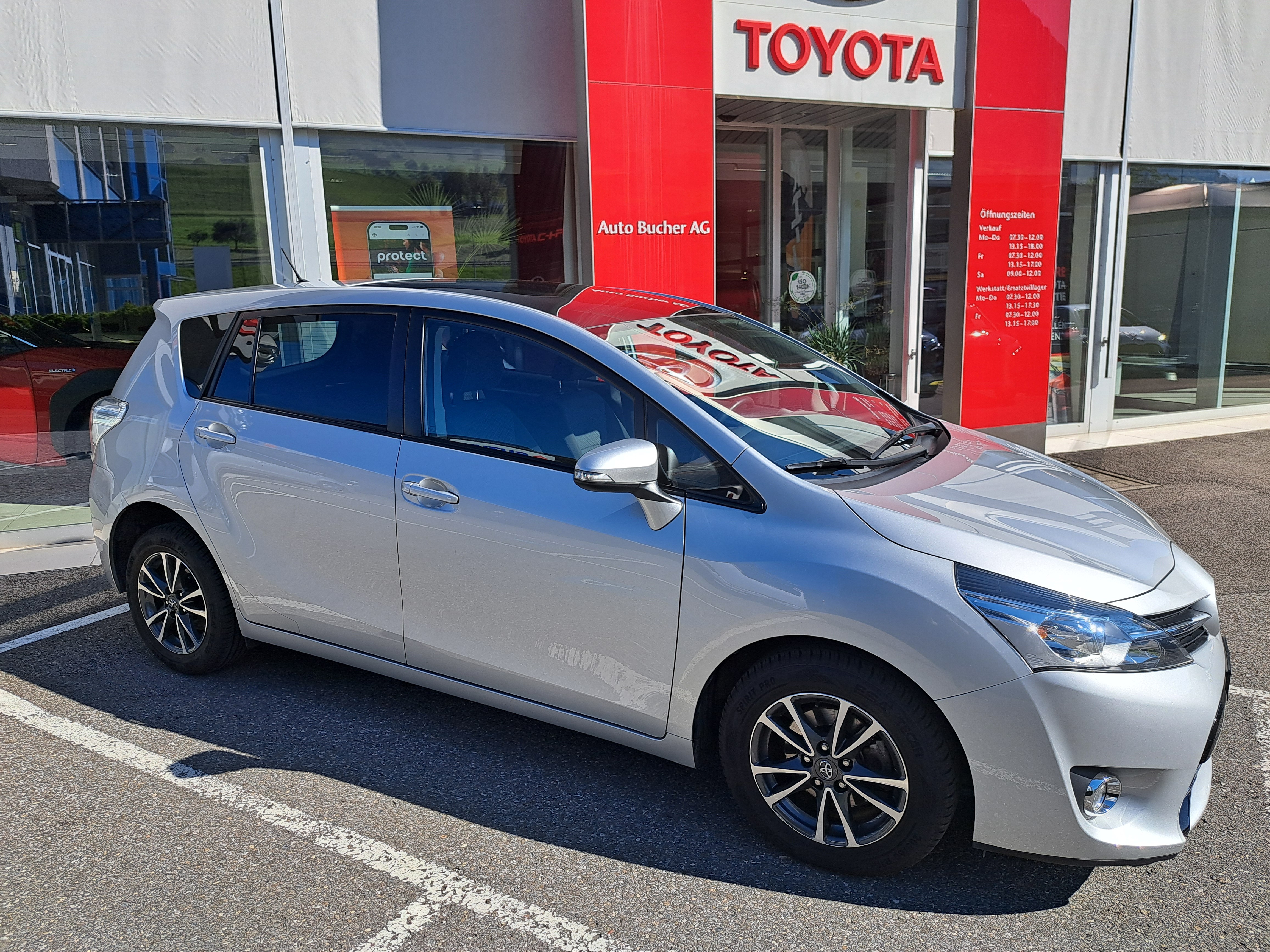 TOYOTA Verso 1.8 Luna