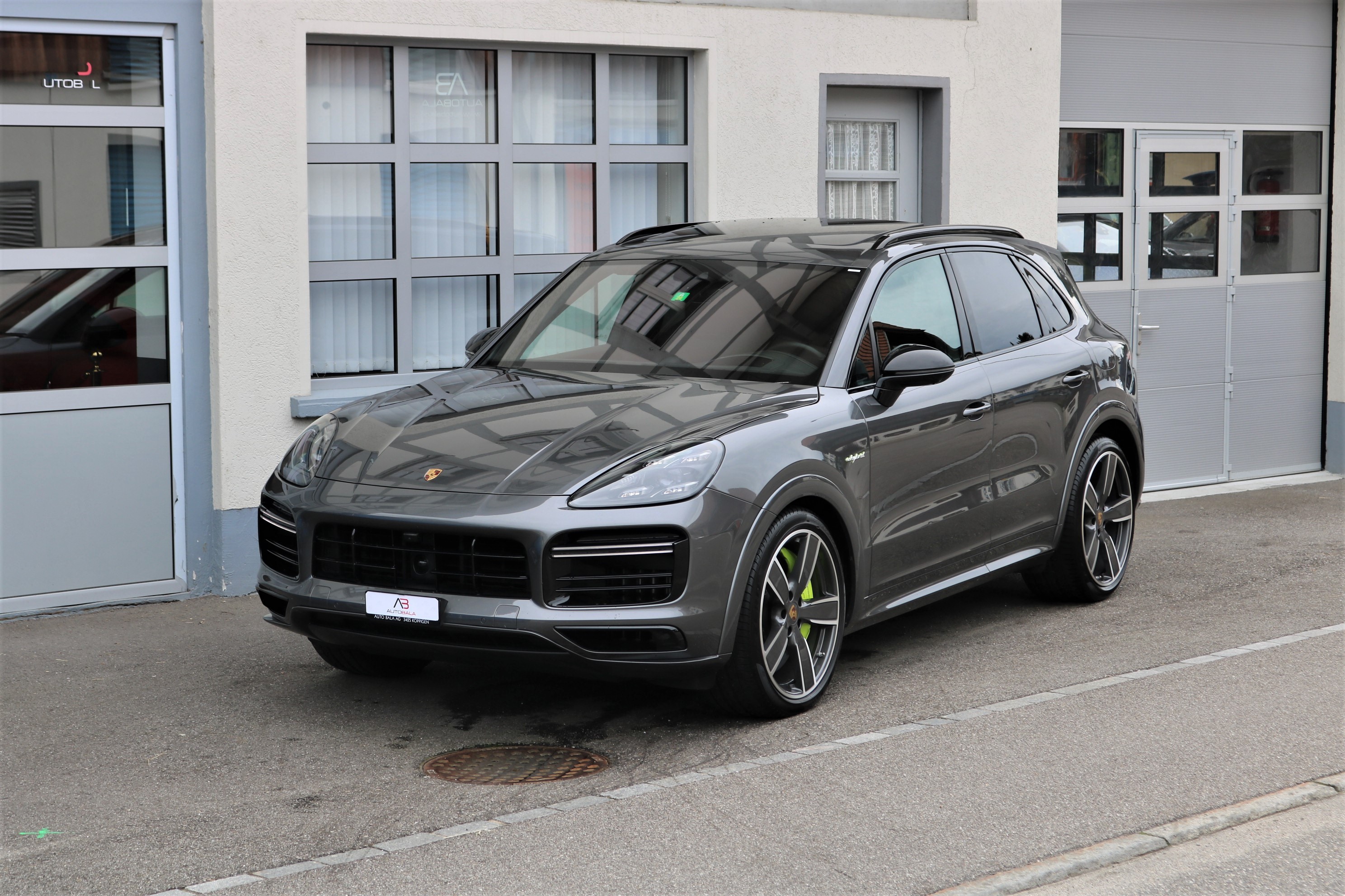 PORSCHE Cayenne Turbo S E-Hybrid (CH)