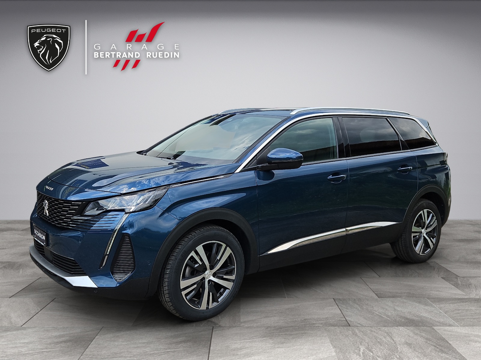 PEUGEOT 5008 1.2 Pure Tech Allure Pack EAT8