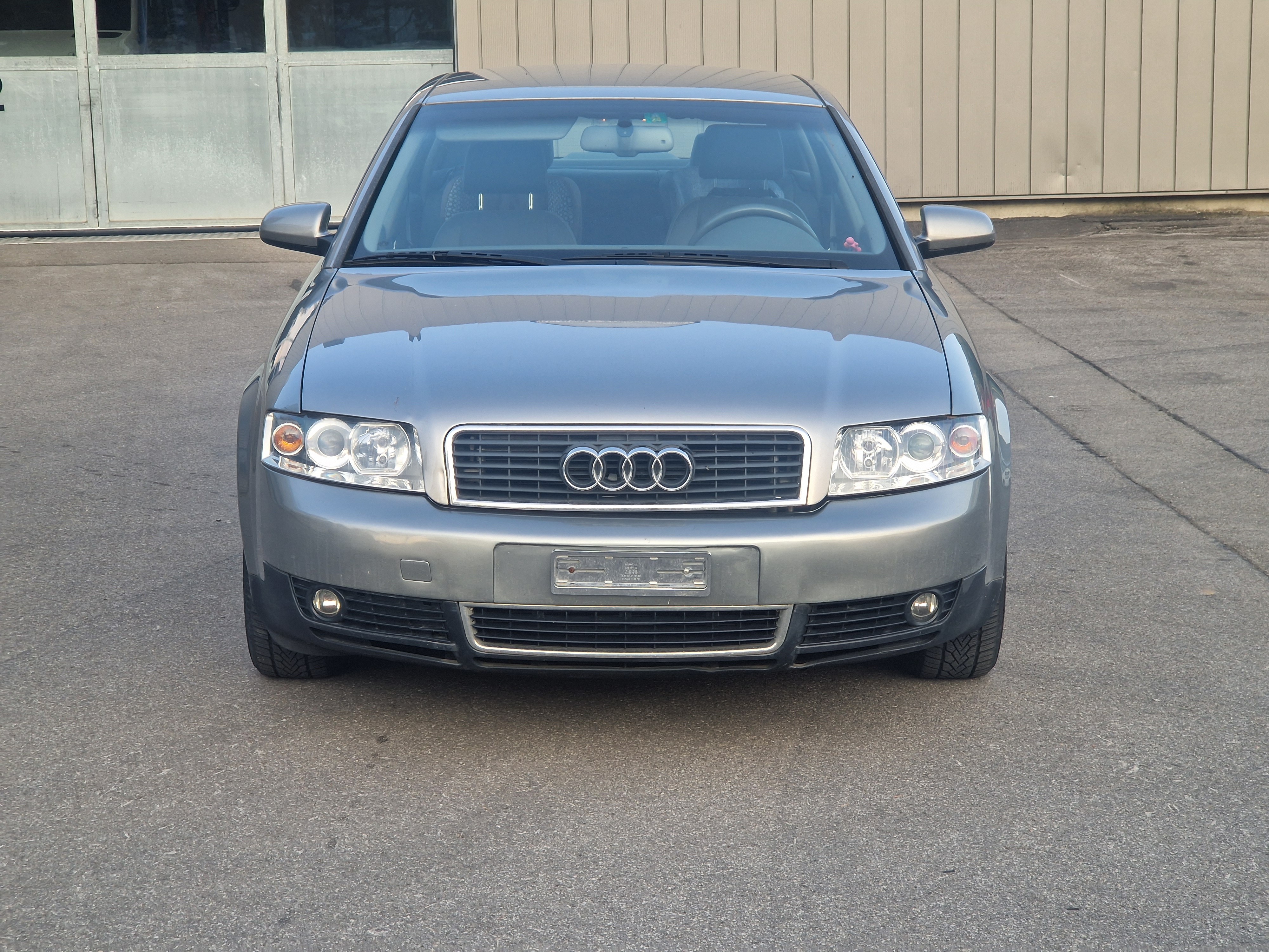 AUDI A4 2.0