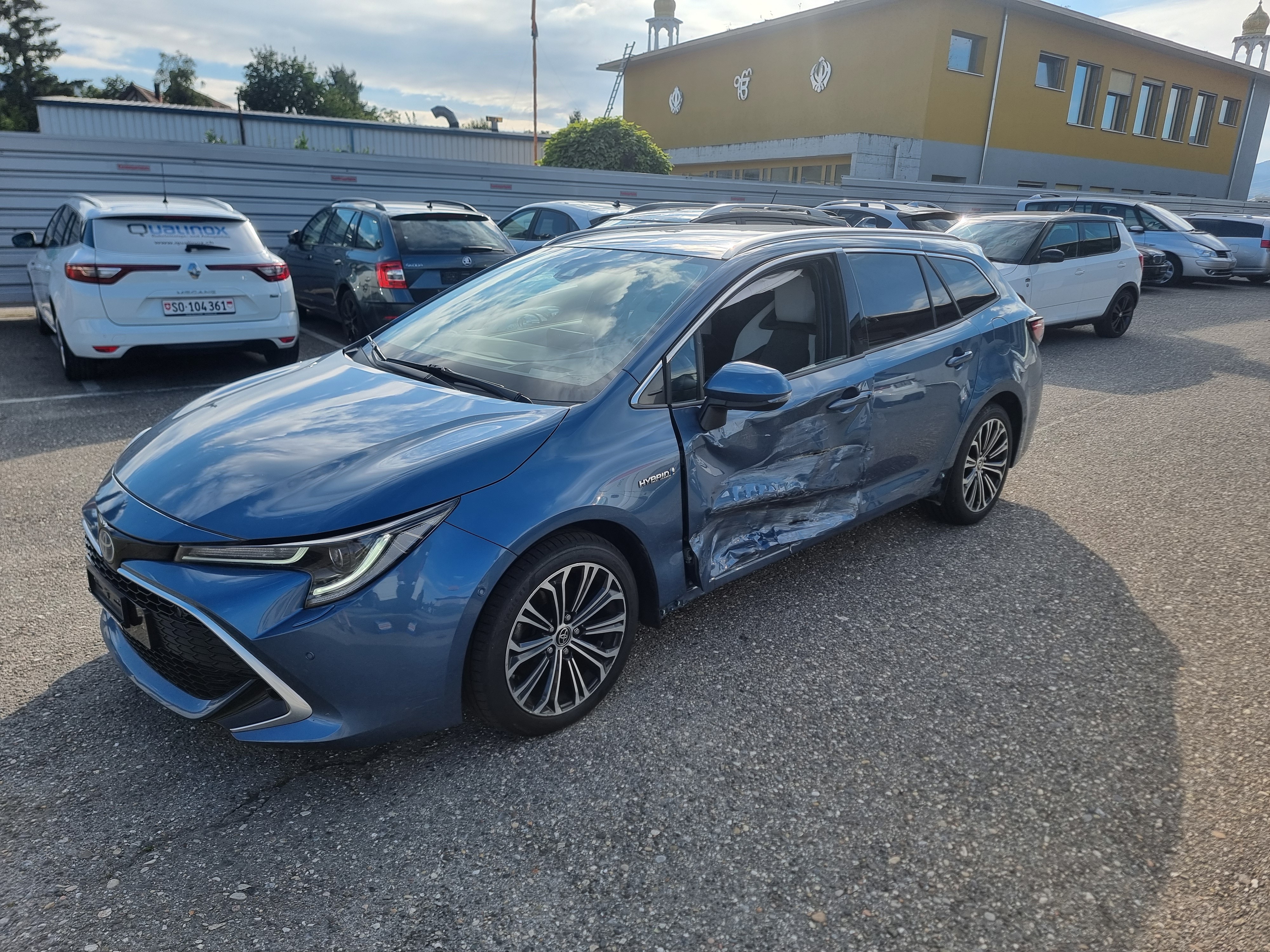 TOYOTA Corolla Touring Sports 2.0 HSD GR-S e-CVT