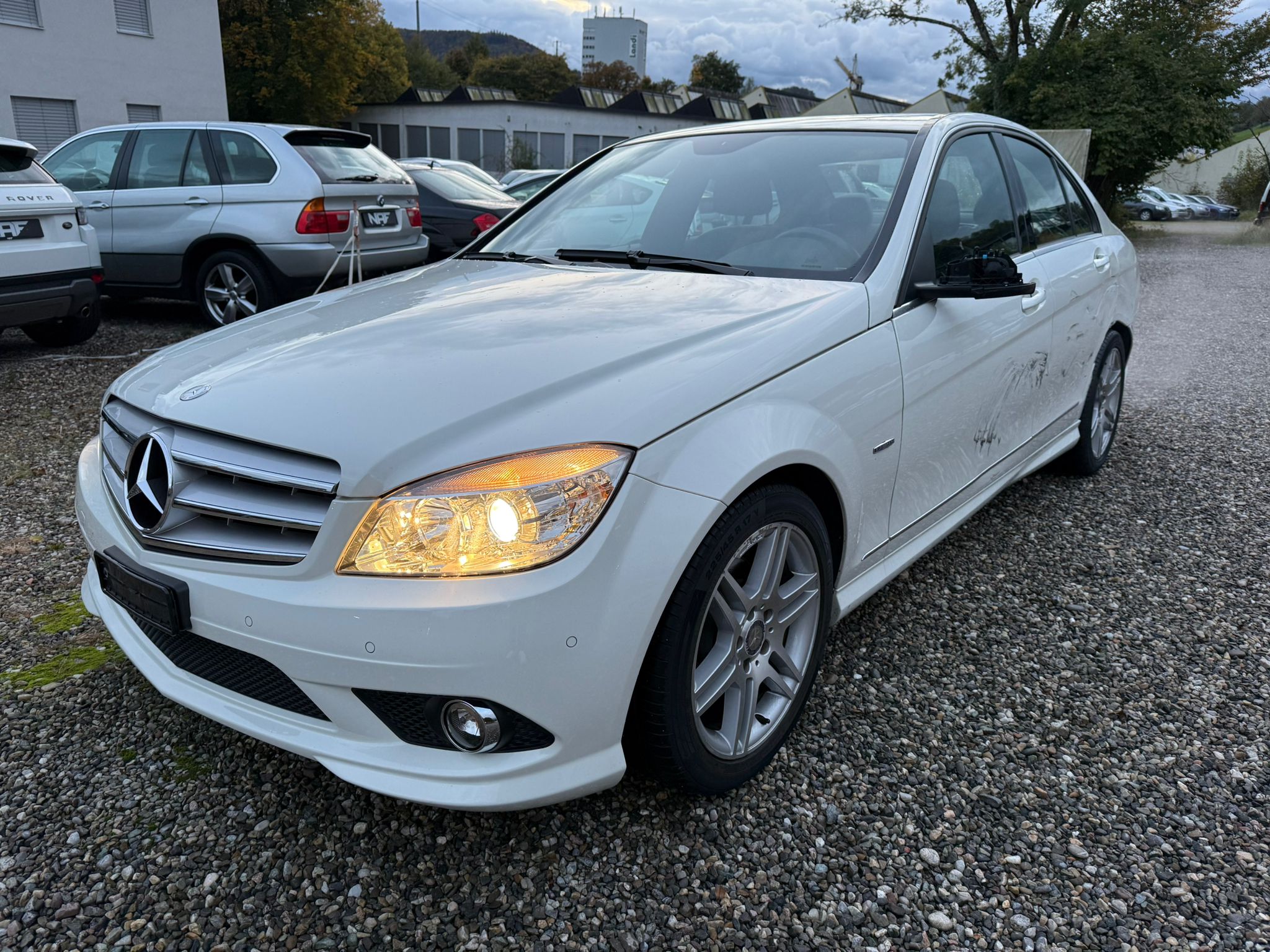 MERCEDES-BENZ C 180 CGI AMG Line BlueEfficiency Avantgarde Automatic