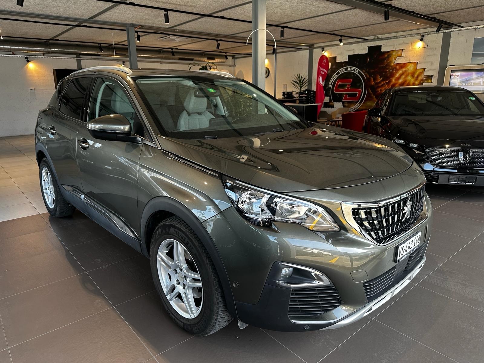 PEUGEOT 3008 1.2 PureTech Allure EAT