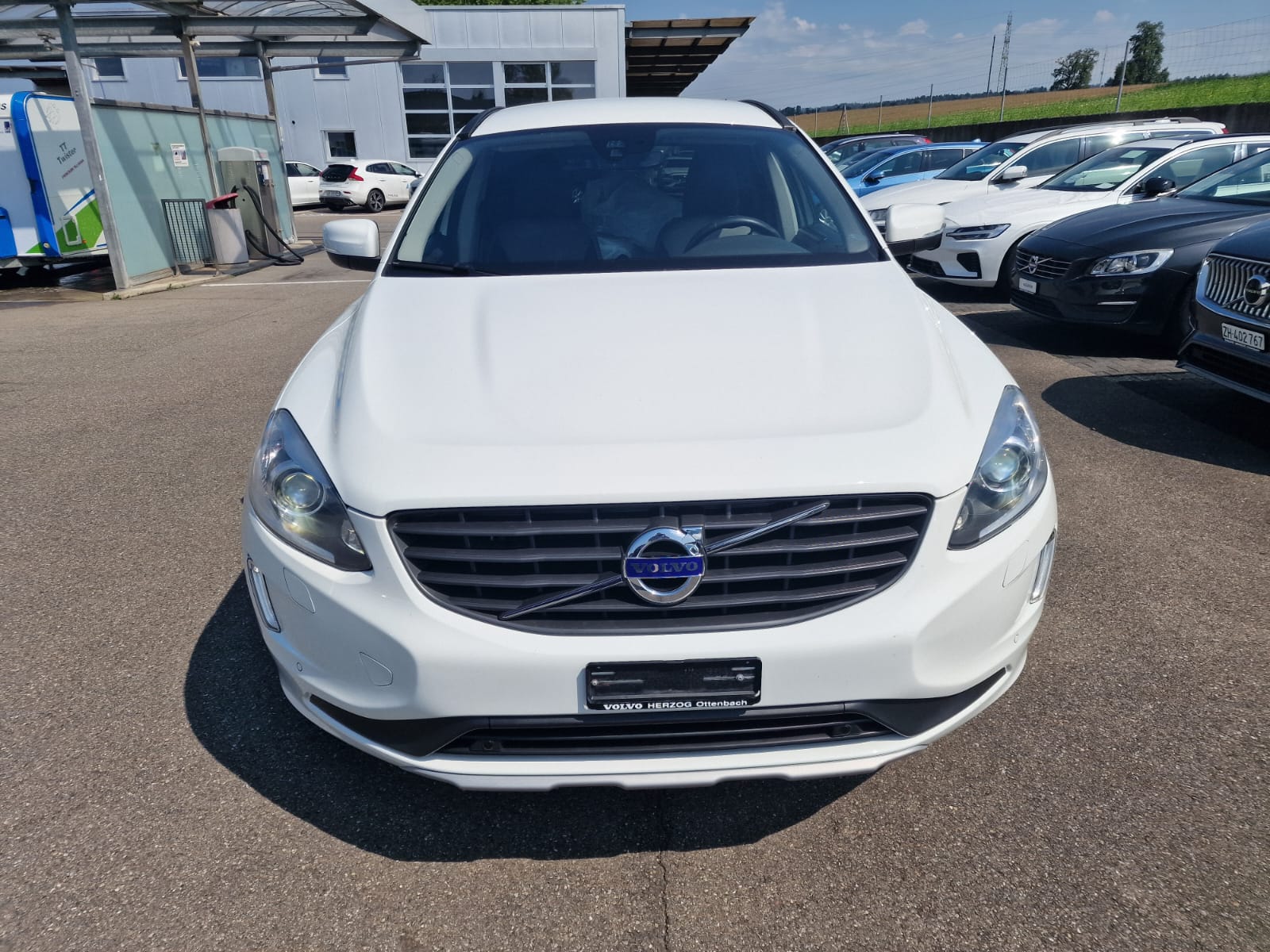 VOLVO XC60 D5 AWD Momentum Geartronic