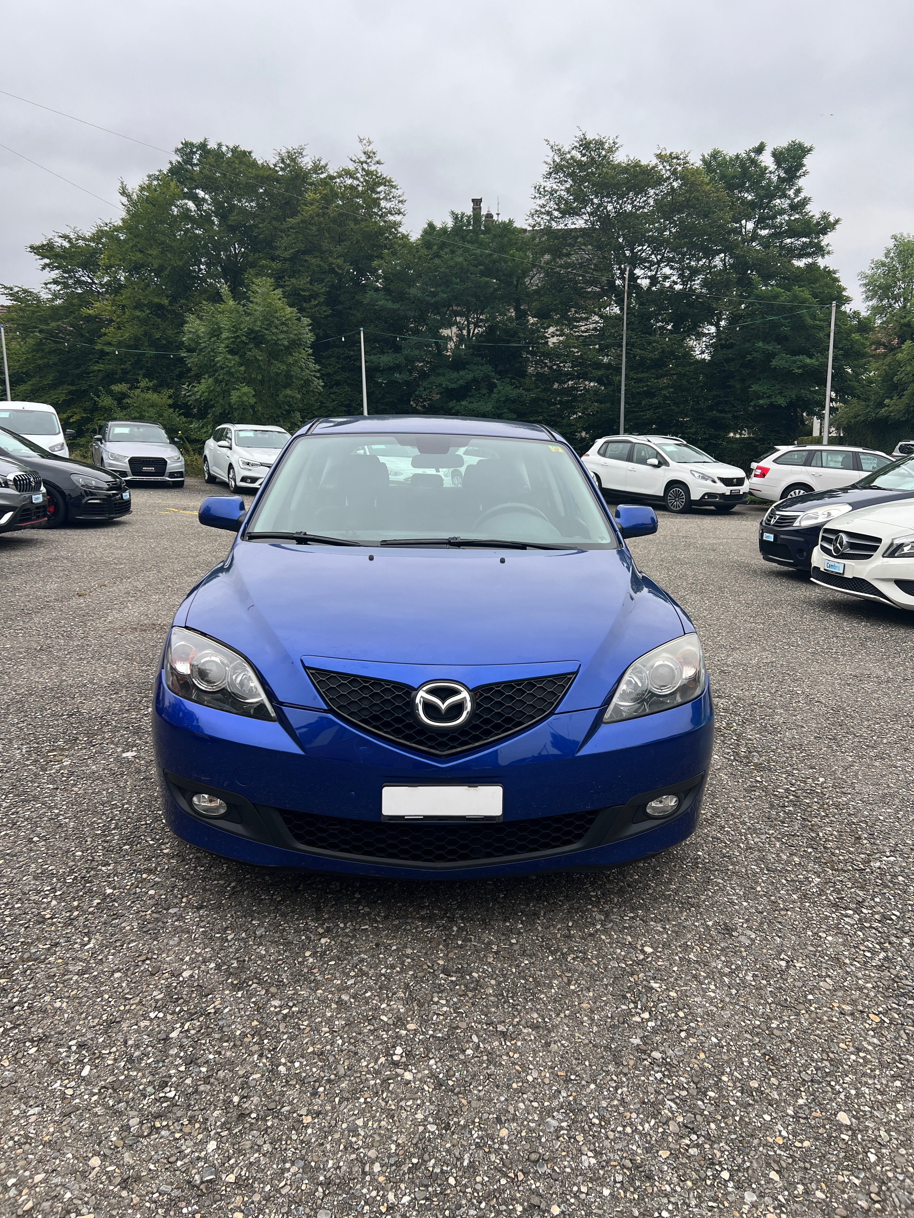 MAZDA 1.6 Hatchback