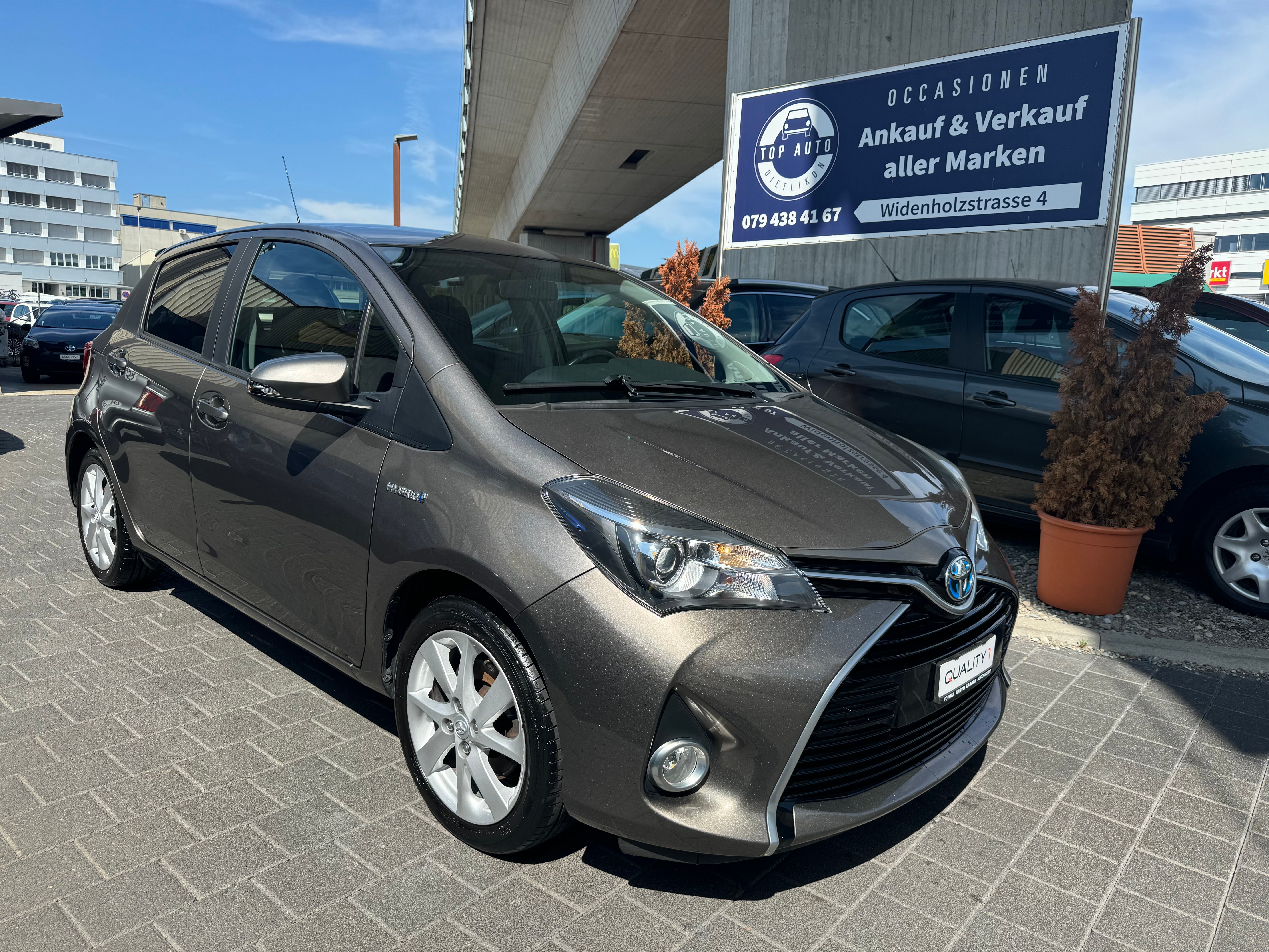 TOYOTA Yaris 1.5 VVT-i Hybrid Luna e-CVT