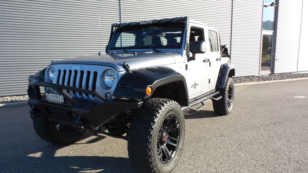 JEEP Wrangler 3.6 Unlimited Sahara Automatic hardtop