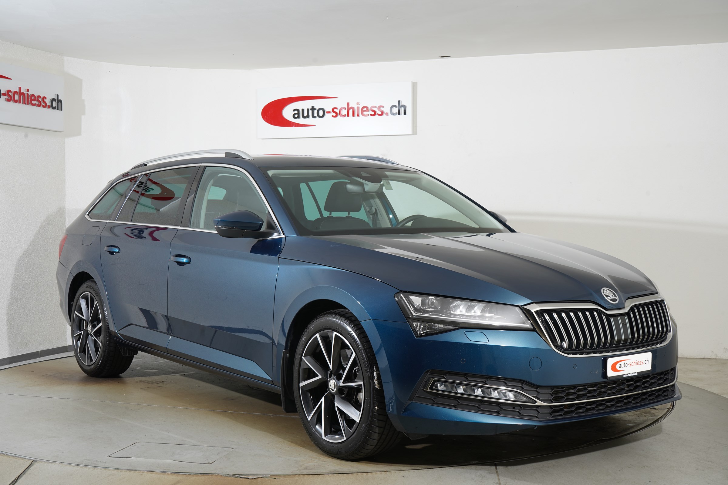 SKODA SUPERB Combi 2.0 TDi Style 4x4 DSG