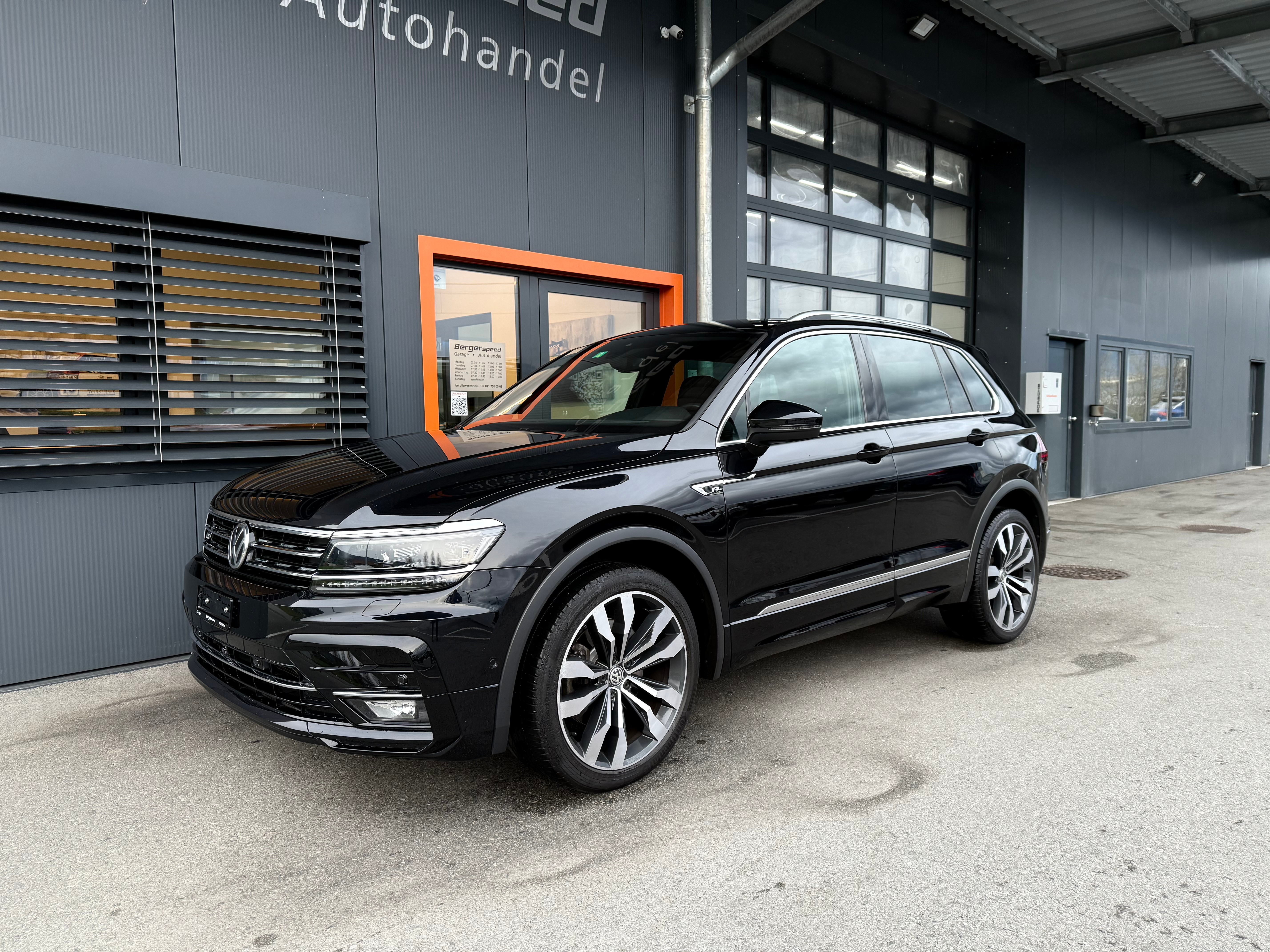 VW Tiguan 2.0 TDI SCR Highline 4Motion DSG R-Line